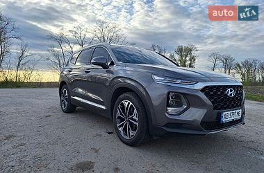 Внедорожник / Кроссовер Hyundai Santa FE 2018 в Чуднове