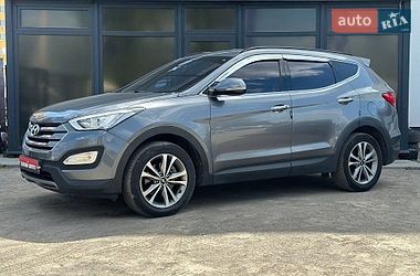 Внедорожник / Кроссовер Hyundai Santa FE 2015 в Виннице