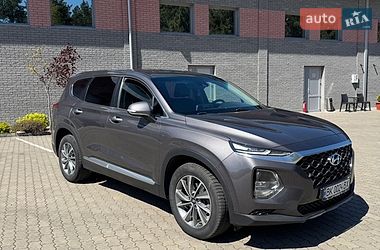 Внедорожник / Кроссовер Hyundai Santa FE 2019 в Костополе