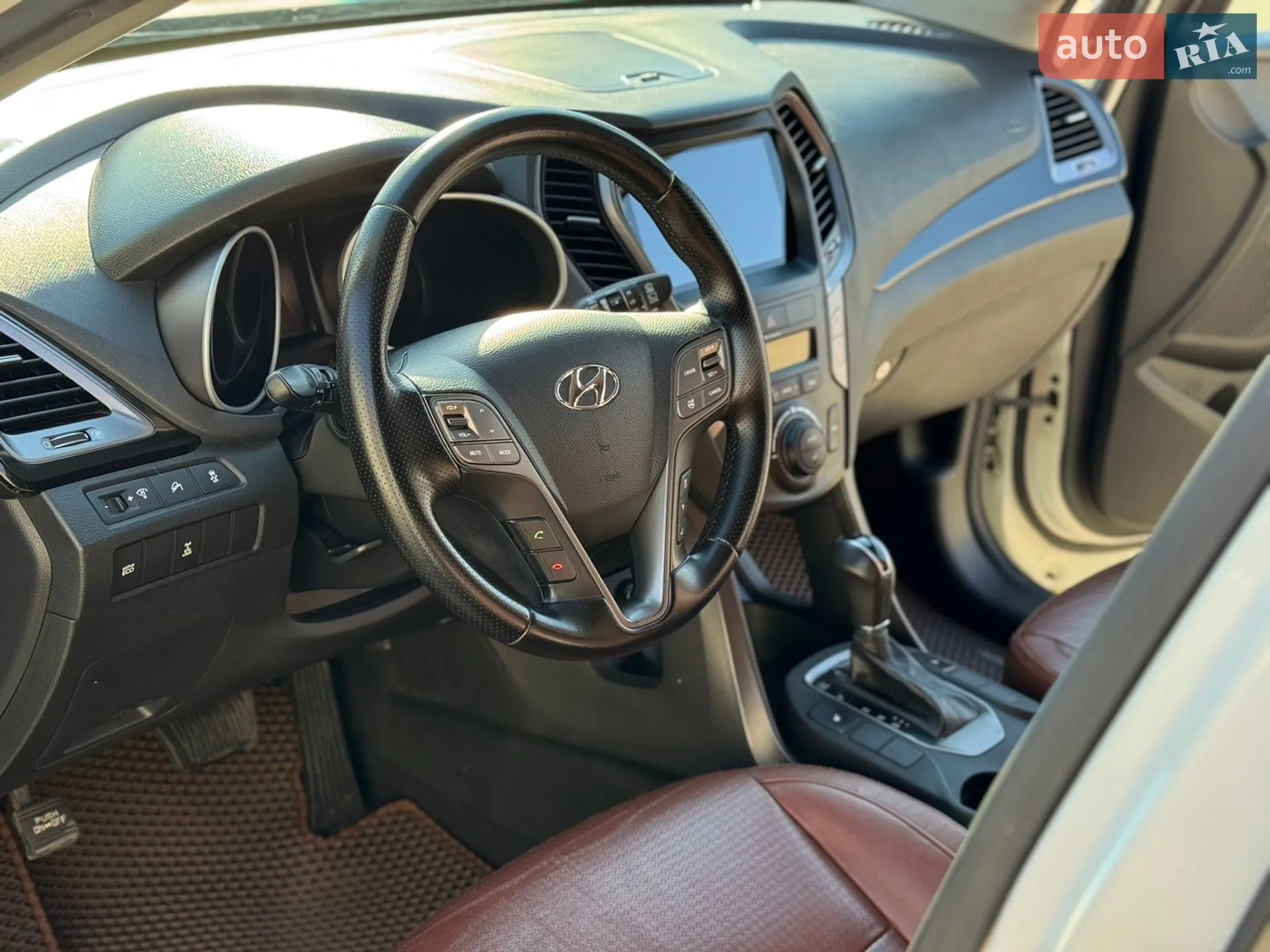 2013 Hyundai Santa Fe - мініатюра 11