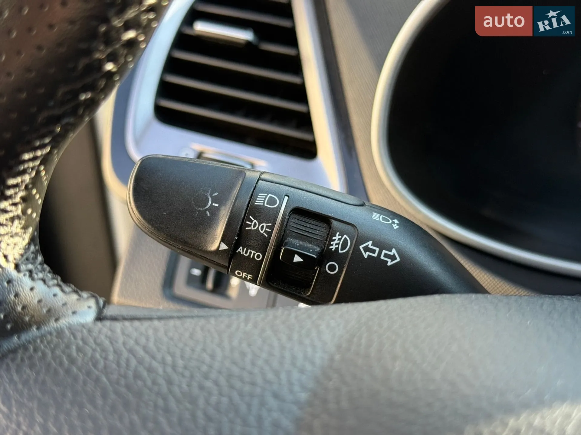 2013 Hyundai Santa Fe - мініатюра 20