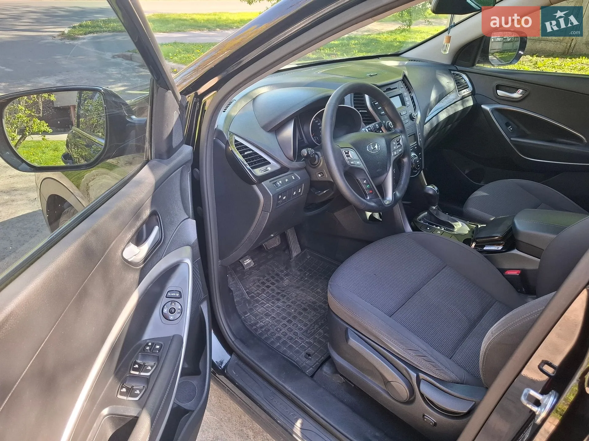 2014 Hyundai Santa Fe - мініатюра 9