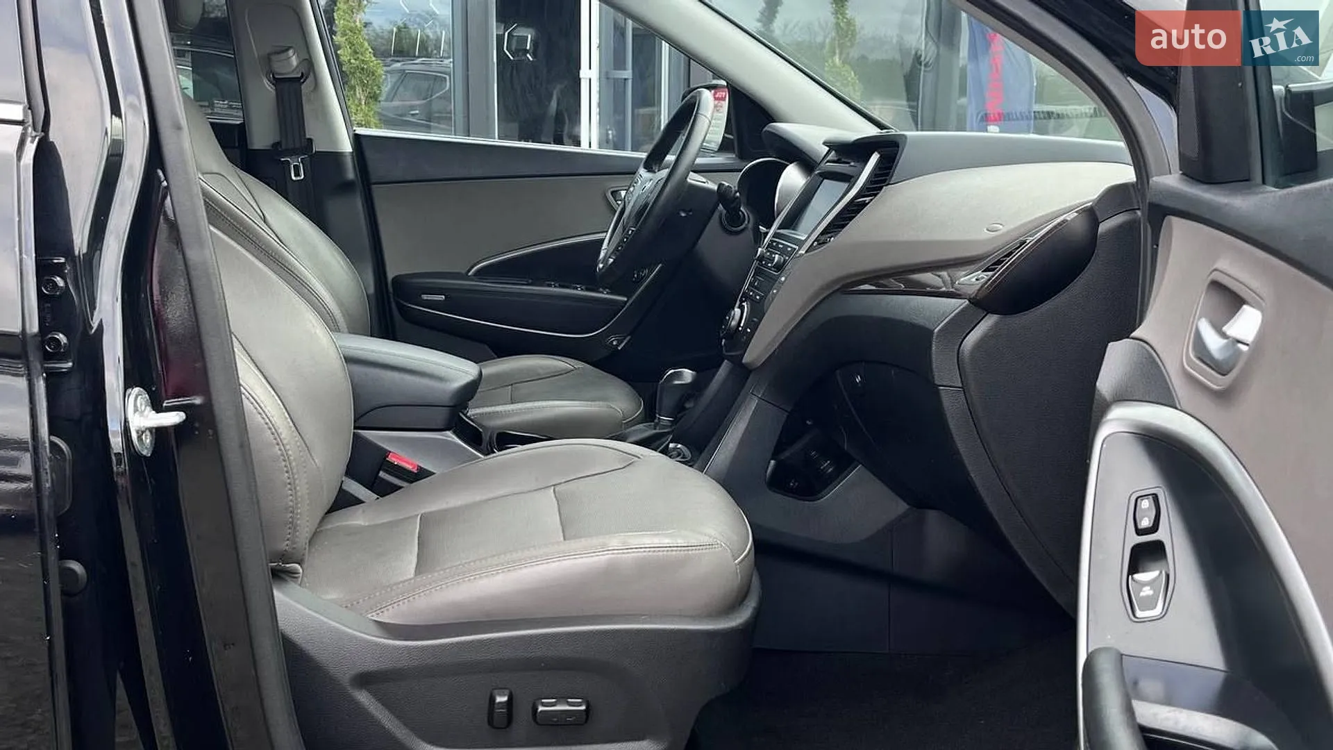 2016 Hyundai Santa Fe - мініатюра 23