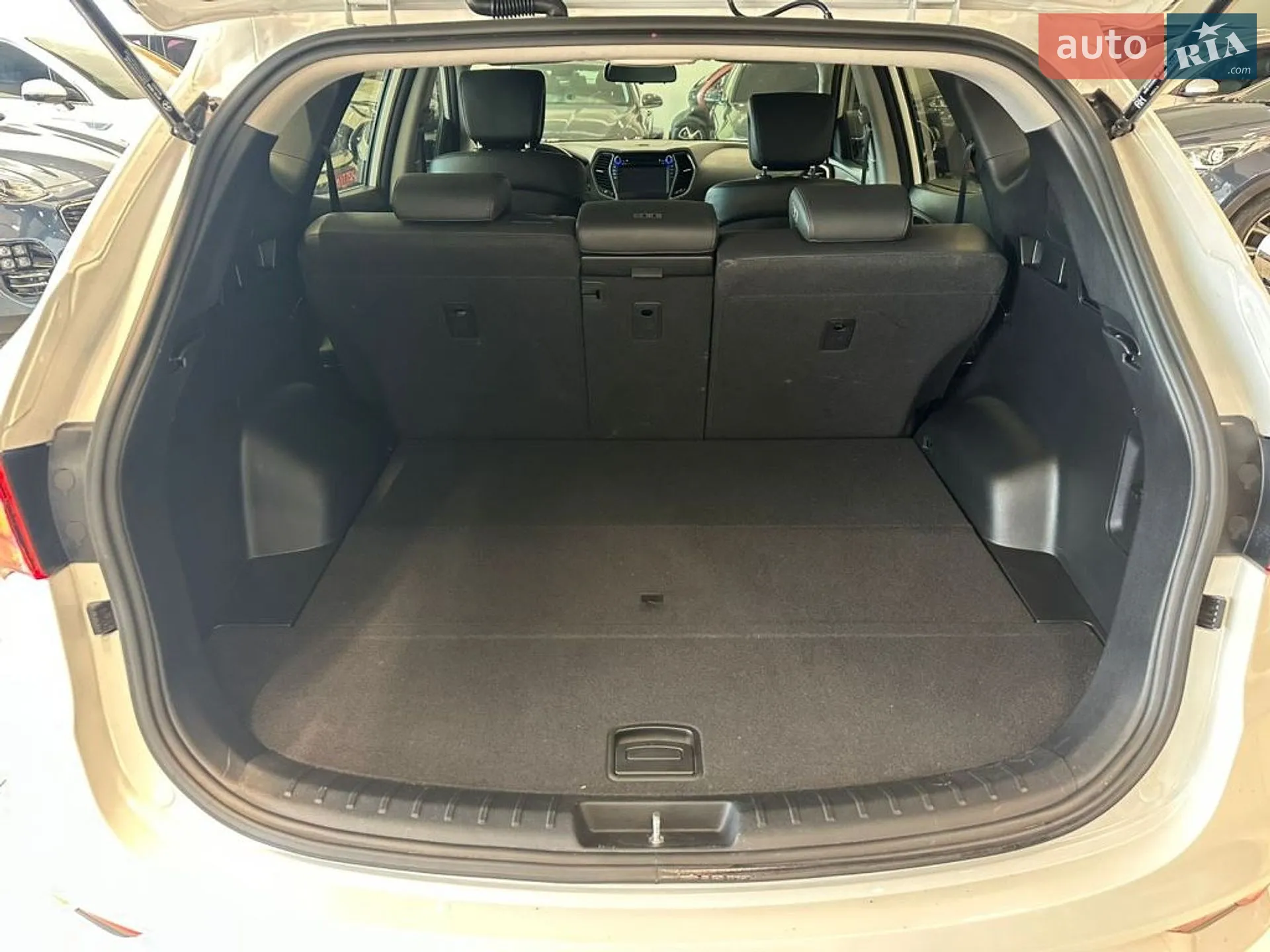 2016 Hyundai Santa Fe - мініатюра 9