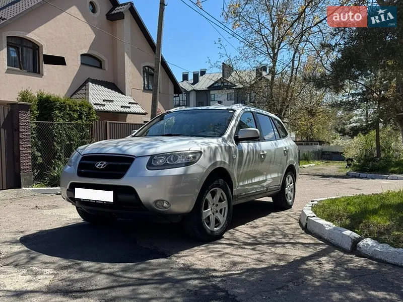 Hyundai Santa FE