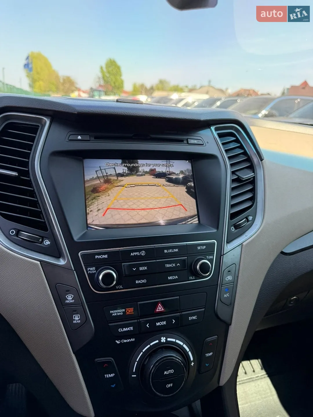 2016 Hyundai Santa Fe - мініатюра 32