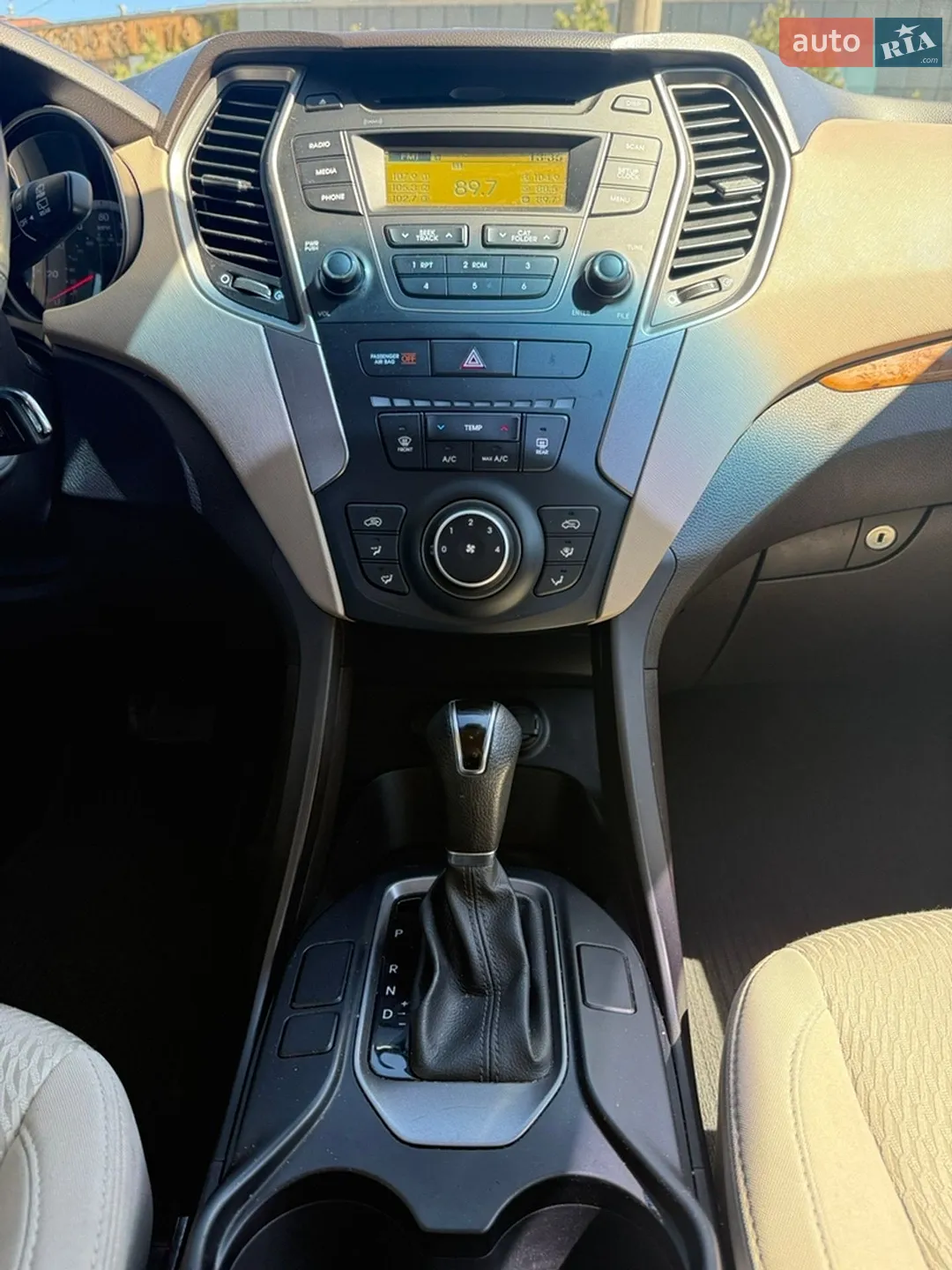 2015 Hyundai Santa Fe - мініатюра 14