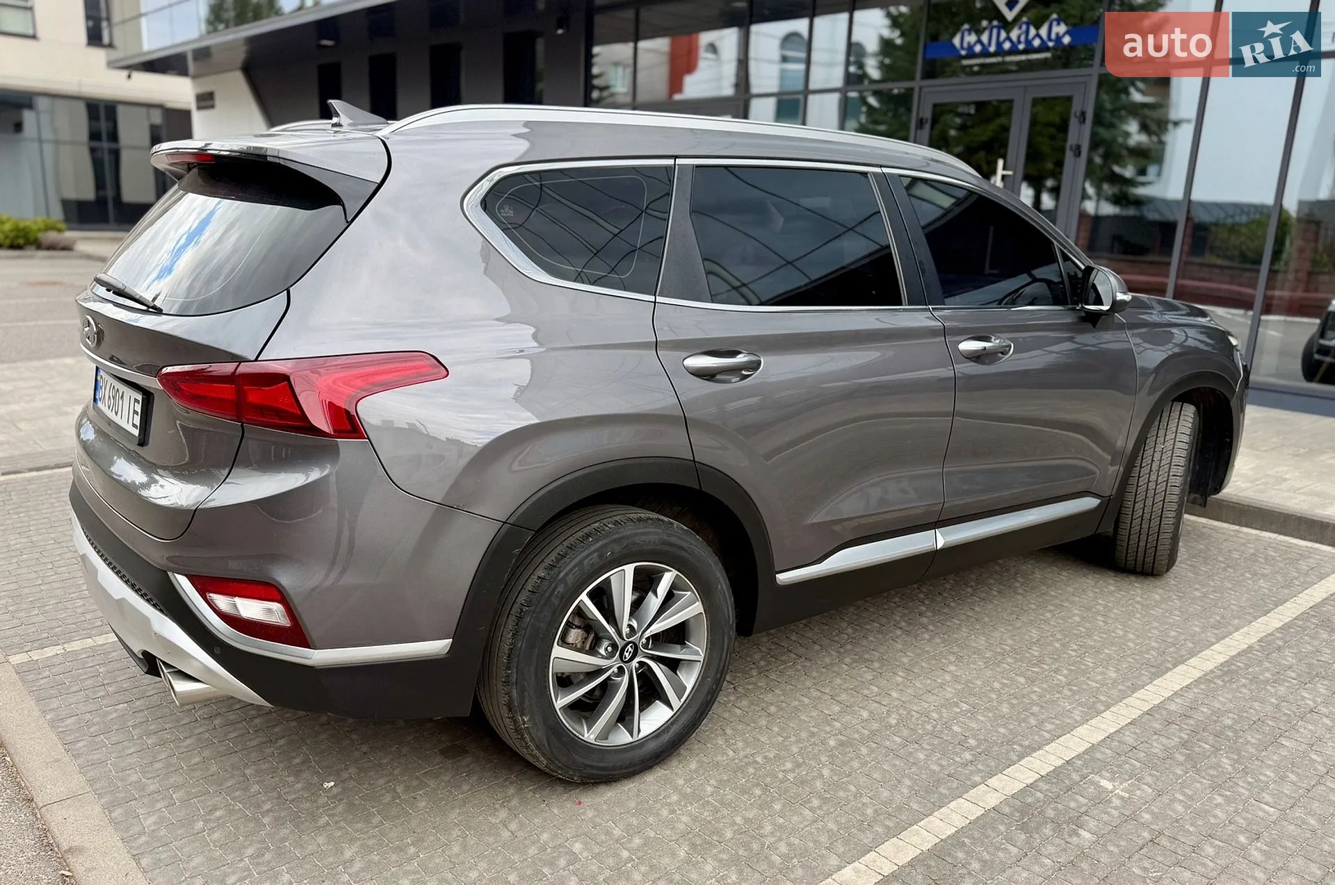 2019 Hyundai Santa Fe - мініатюра 10