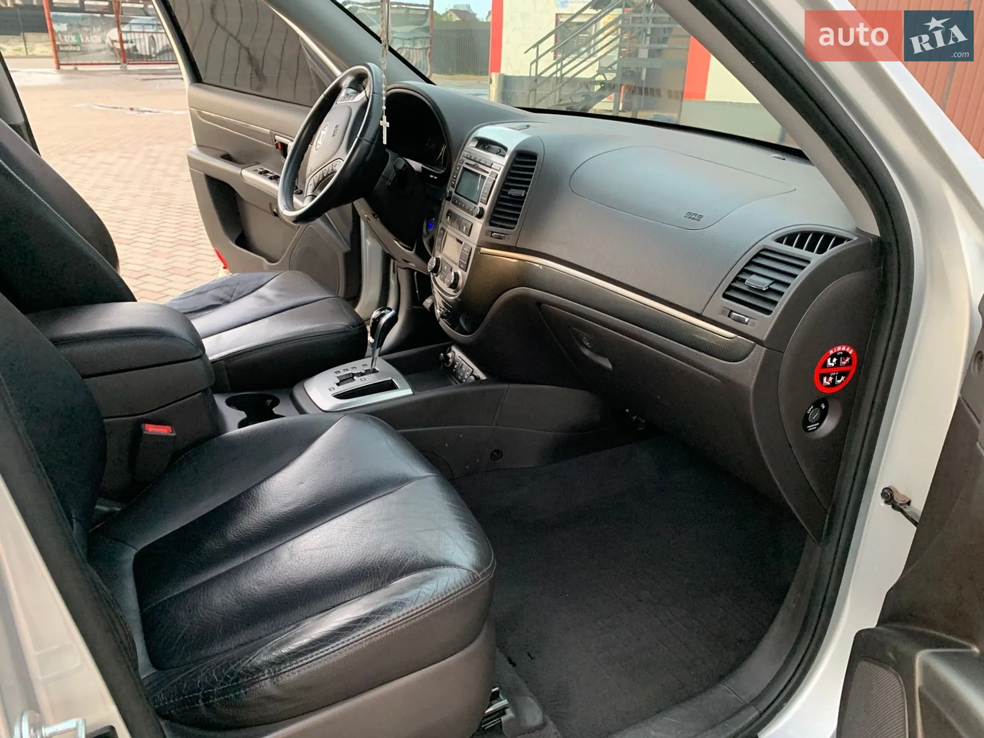 2010 Hyundai Santa Fe - мініатюра 15
