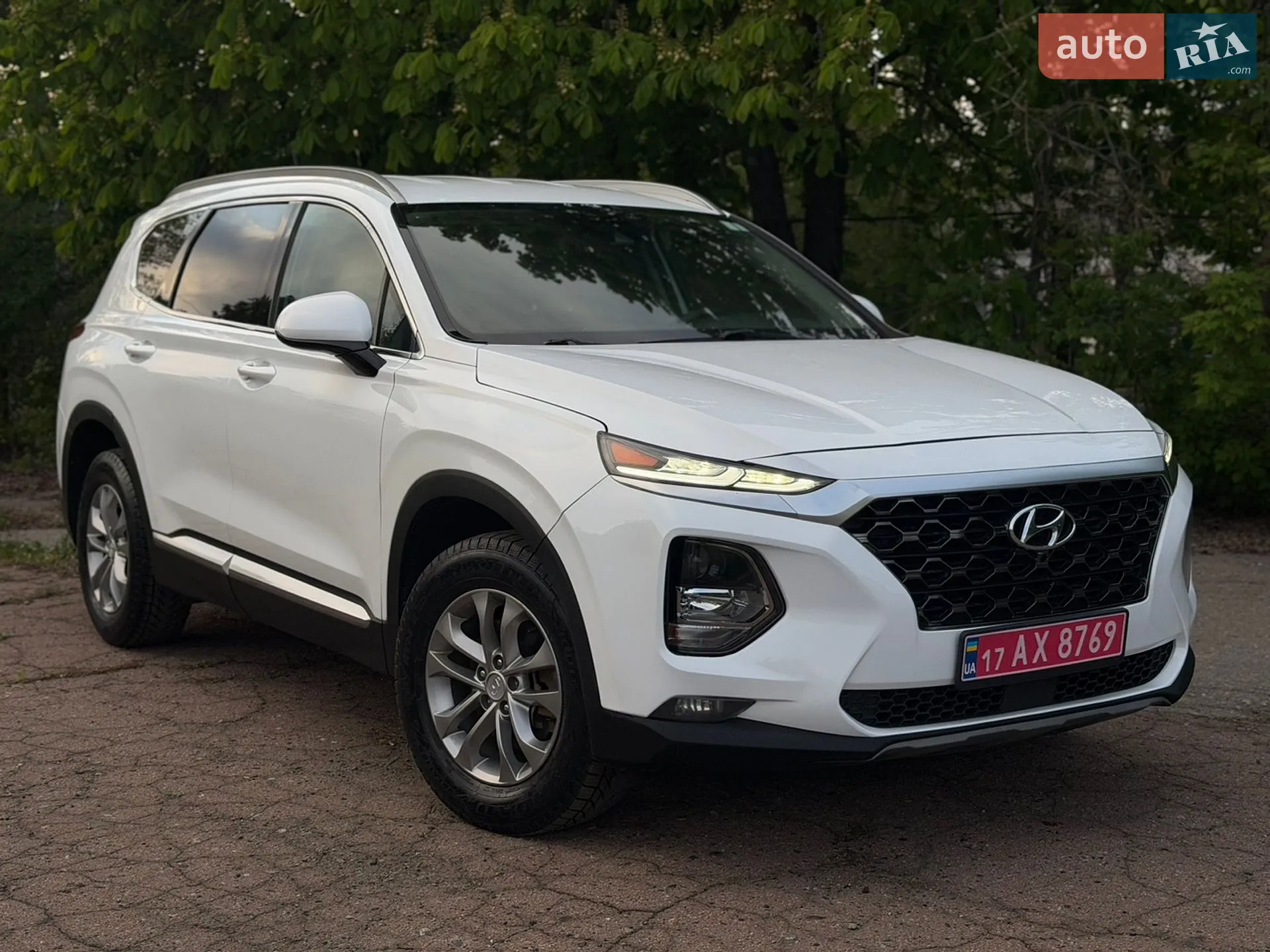 2019 Hyundai Santa Fe - мініатюра 4