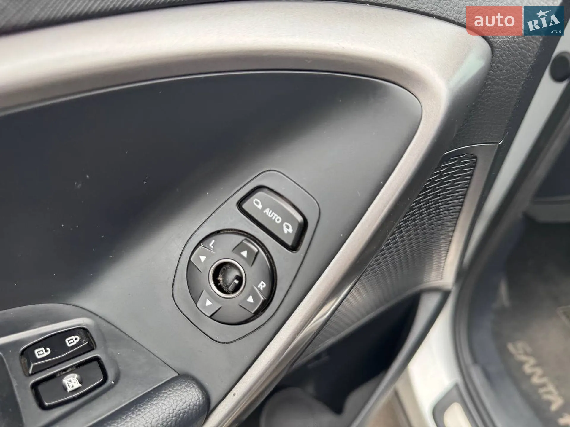 2013 Hyundai Santa Fe - мініатюра 25