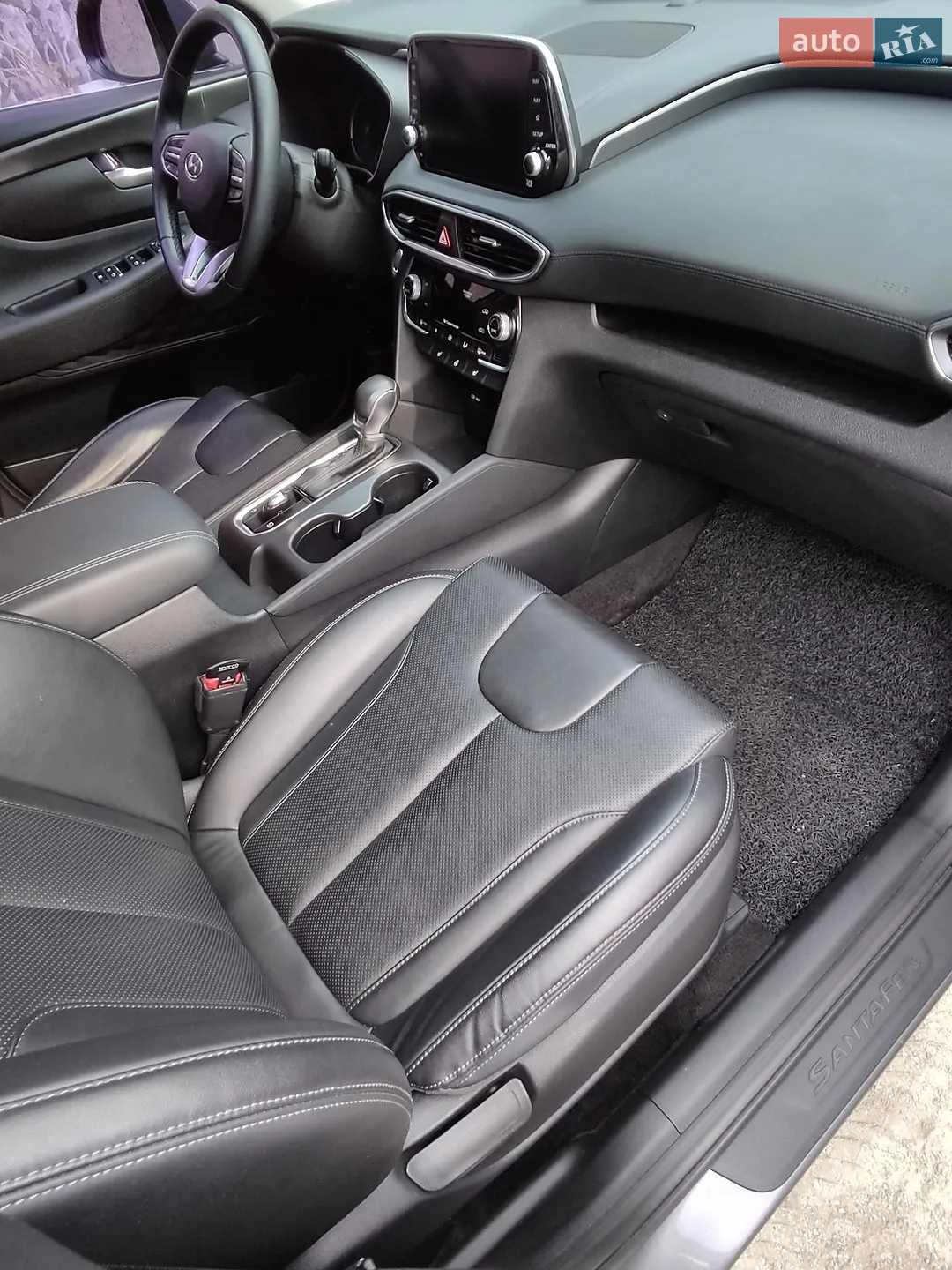 2019 Hyundai Santa Fe - мініатюра 25