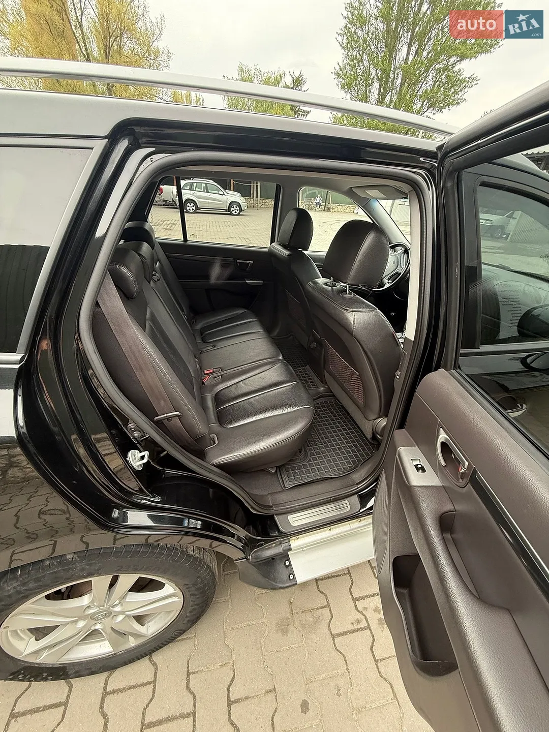 2011 Hyundai Santa Fe - мініатюра 18