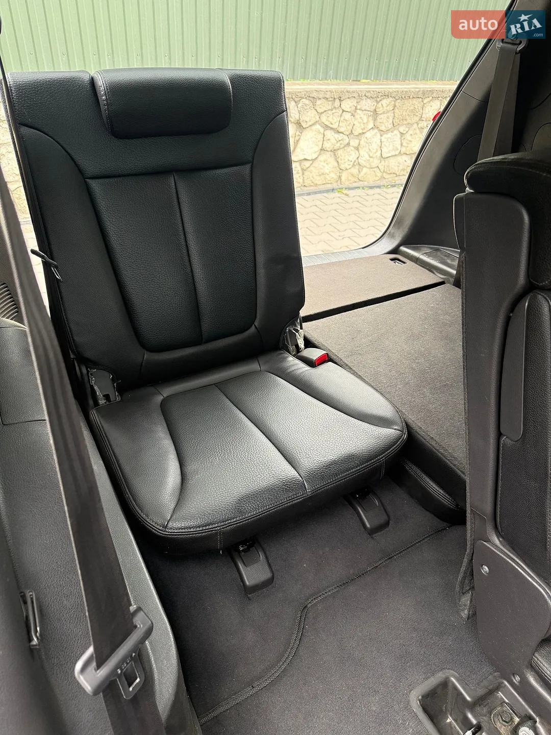 2011 Hyundai Santa Fe - мініатюра 19