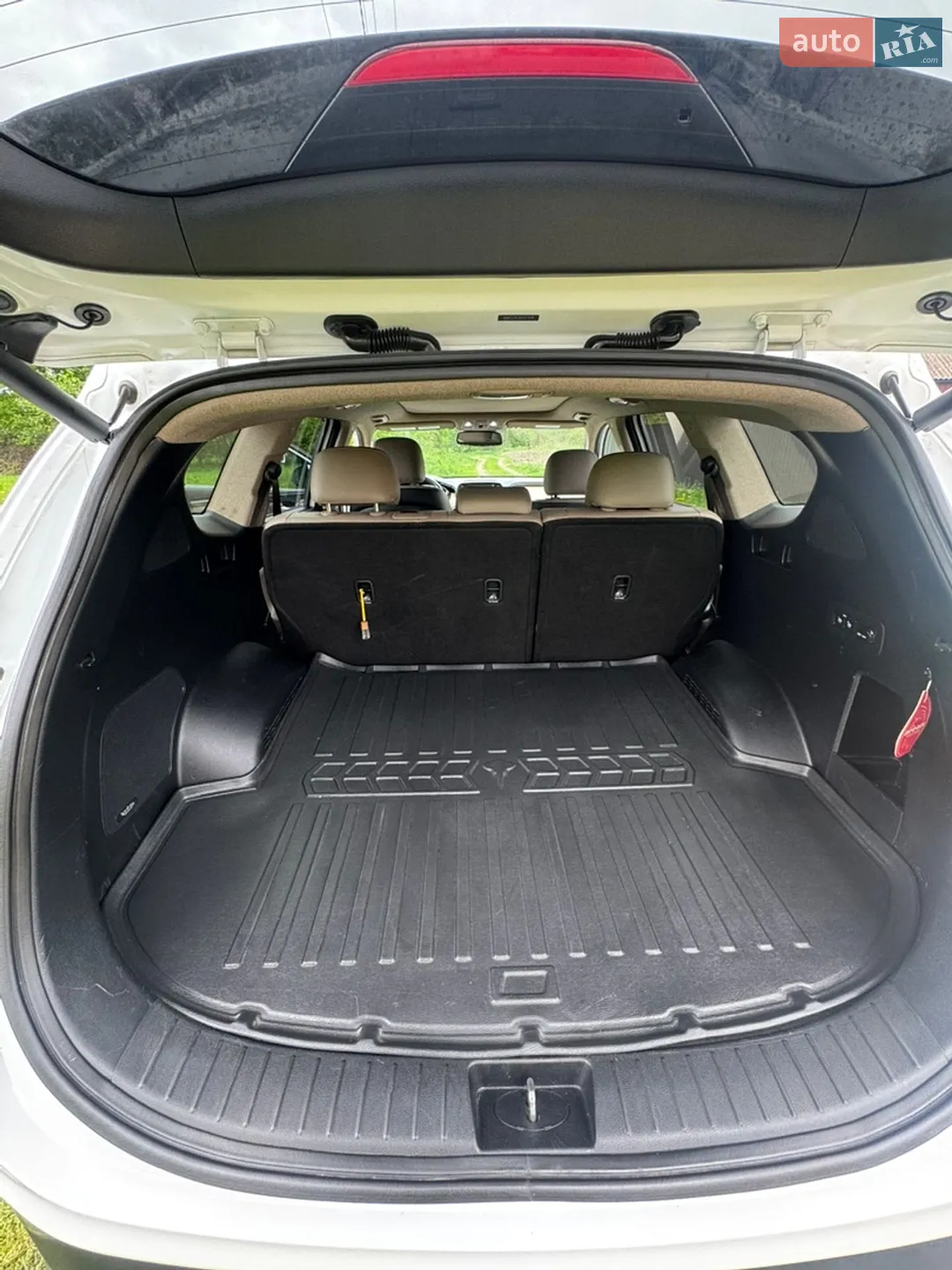 2019 Hyundai Santa Fe - мініатюра 17