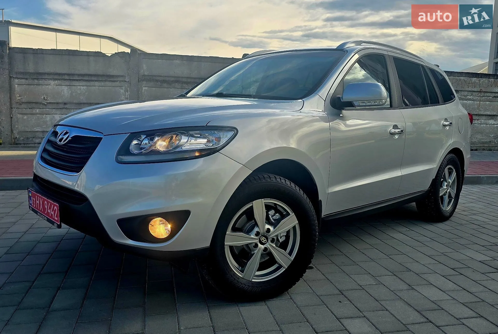 2011 Hyundai Santa Fe - мініатюра 81