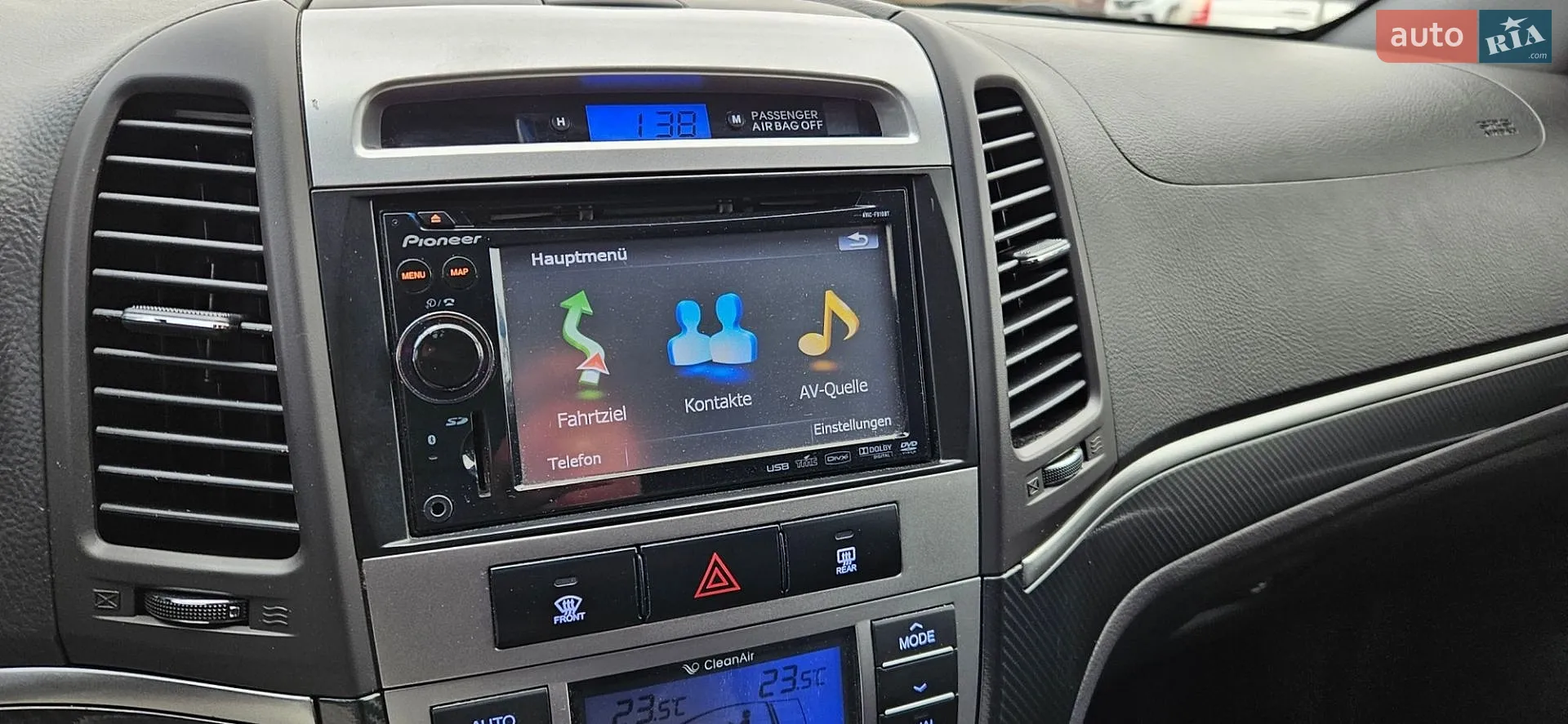 2011 Hyundai Santa Fe - мініатюра 4