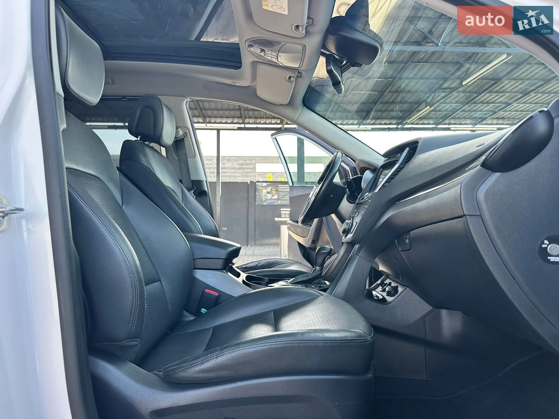 2015 Hyundai Santa Fe - мініатюра 46