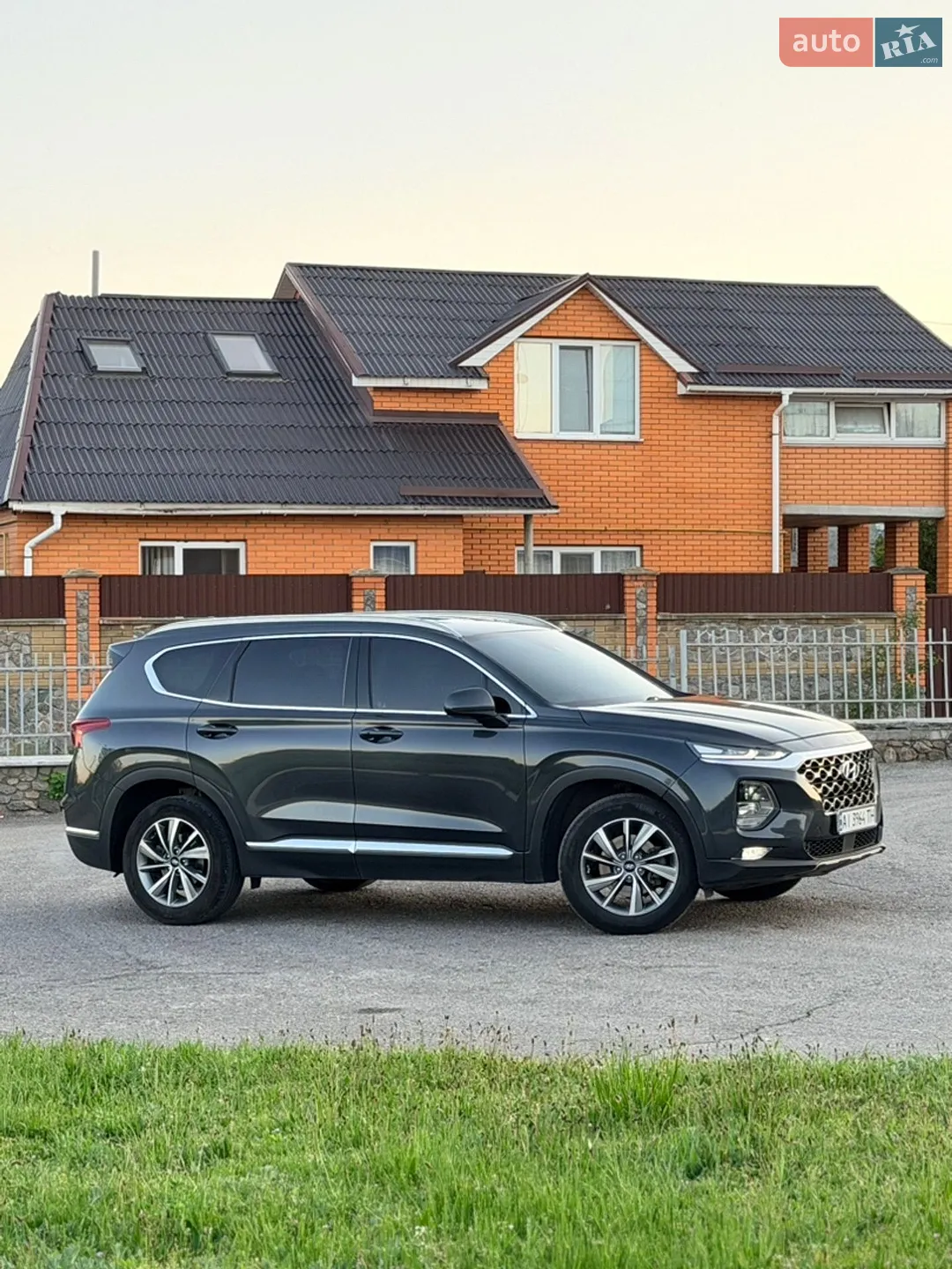 2019 Hyundai Santa Fe - мініатюра 2
