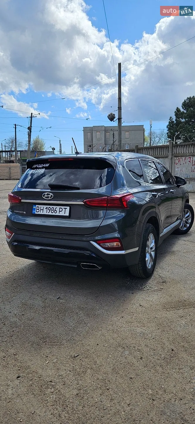 2019 Hyundai Santa Fe - мініатюра 2