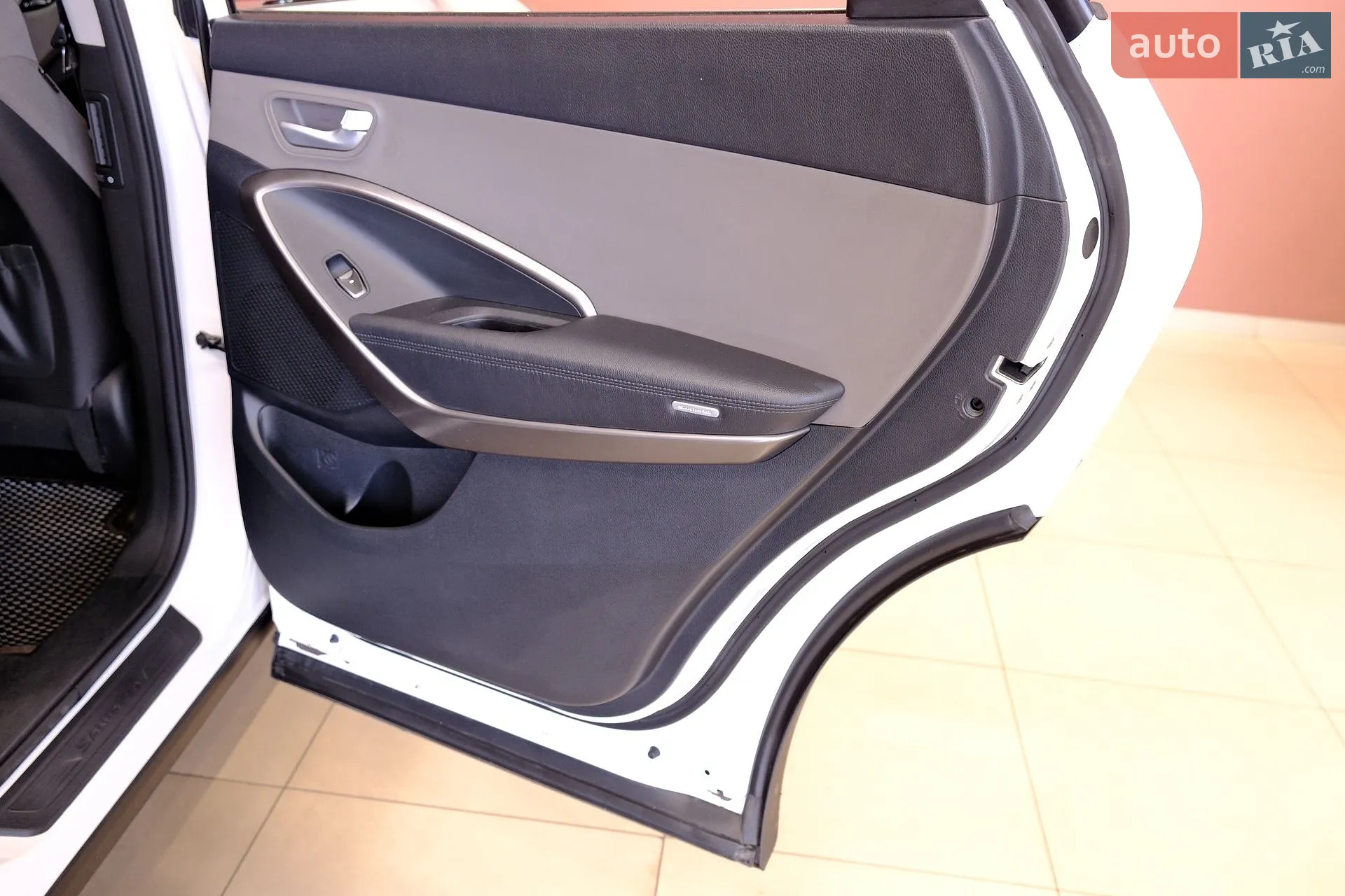 2016 Hyundai Santa Fe - мініатюра 34