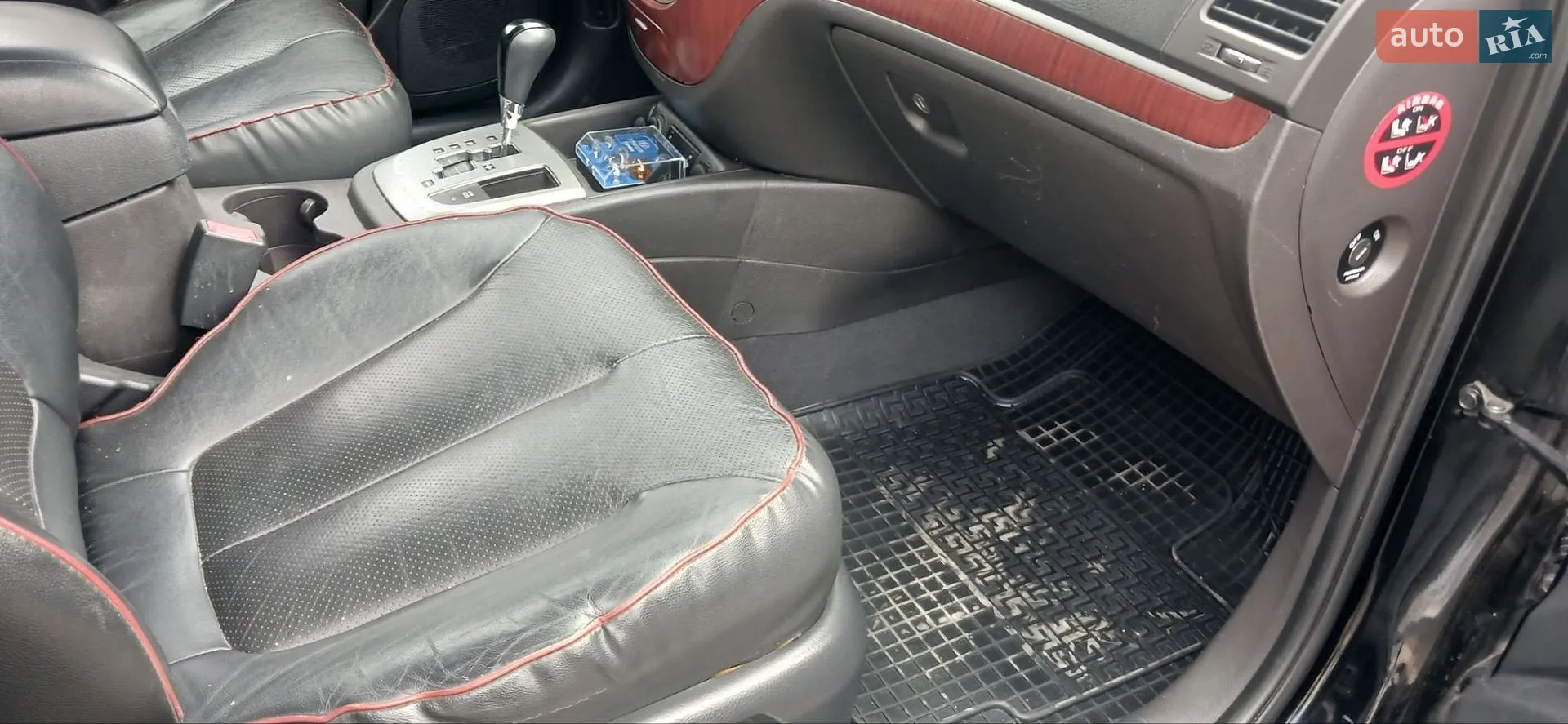 2011 Hyundai Santa Fe - мініатюра 11