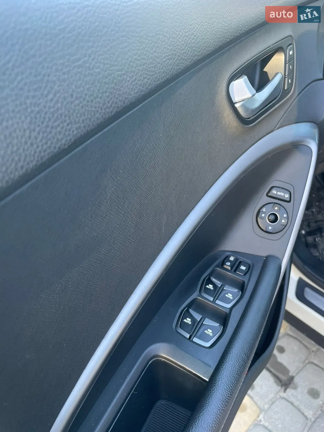 2013 Hyundai Santa Fe - мініатюра 12