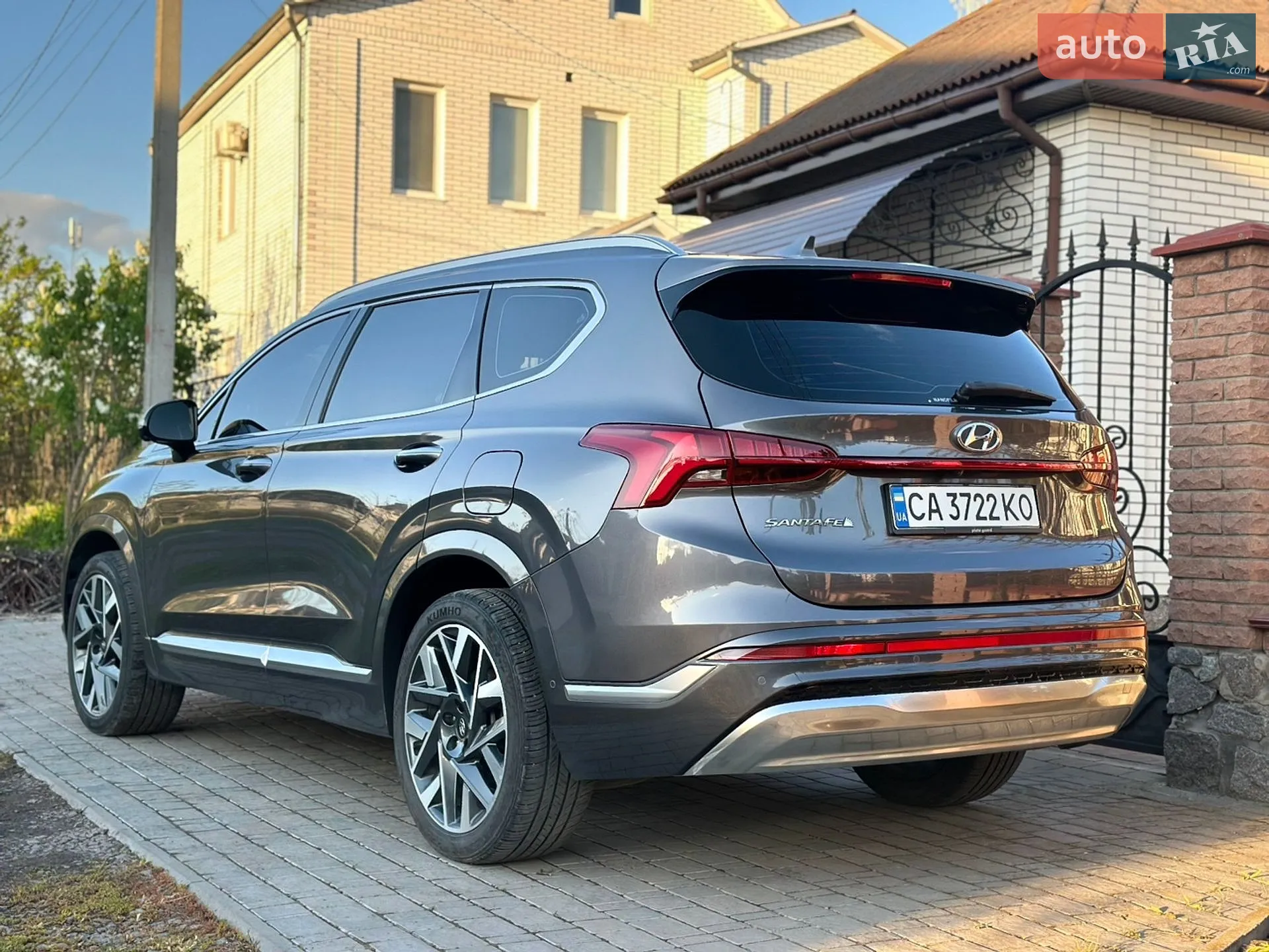 Hyundai Santa FE 2020 VIN KMHS581HGMU334212 фото оголошення 9 з 101
