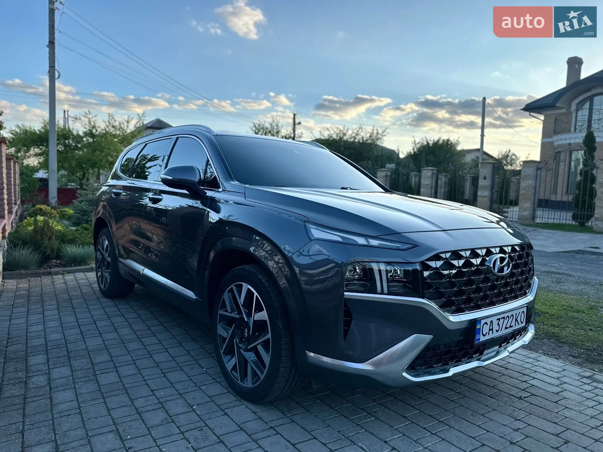 Hyundai Santa FE 2020 VIN KMHS581HGMU334212 фото оголошення 14 з 101