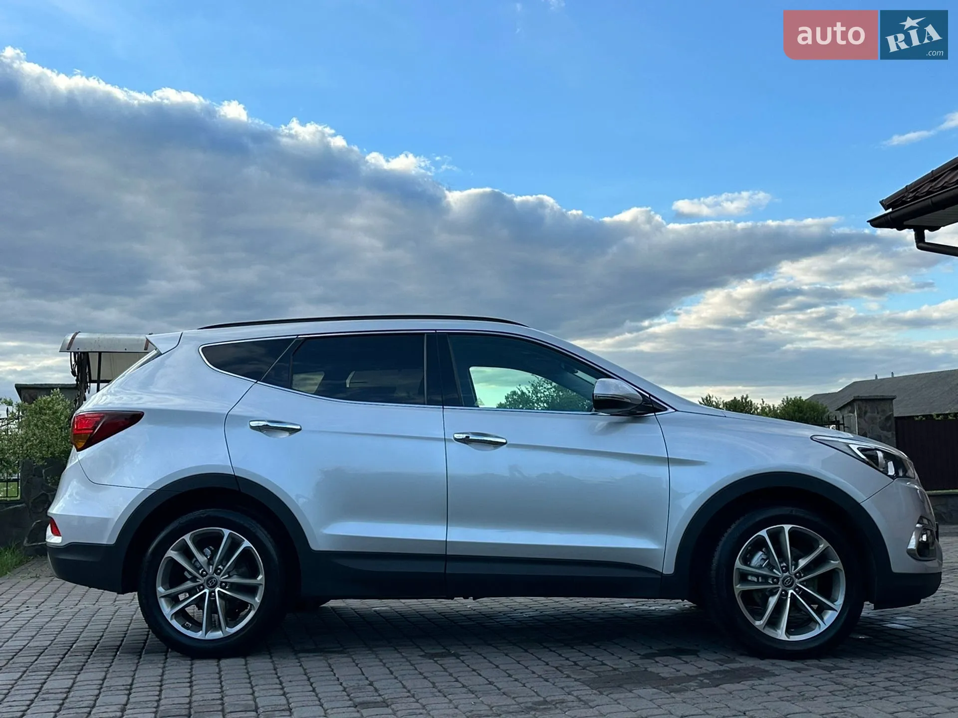 2016 Hyundai Santa Fe - мініатюра 13