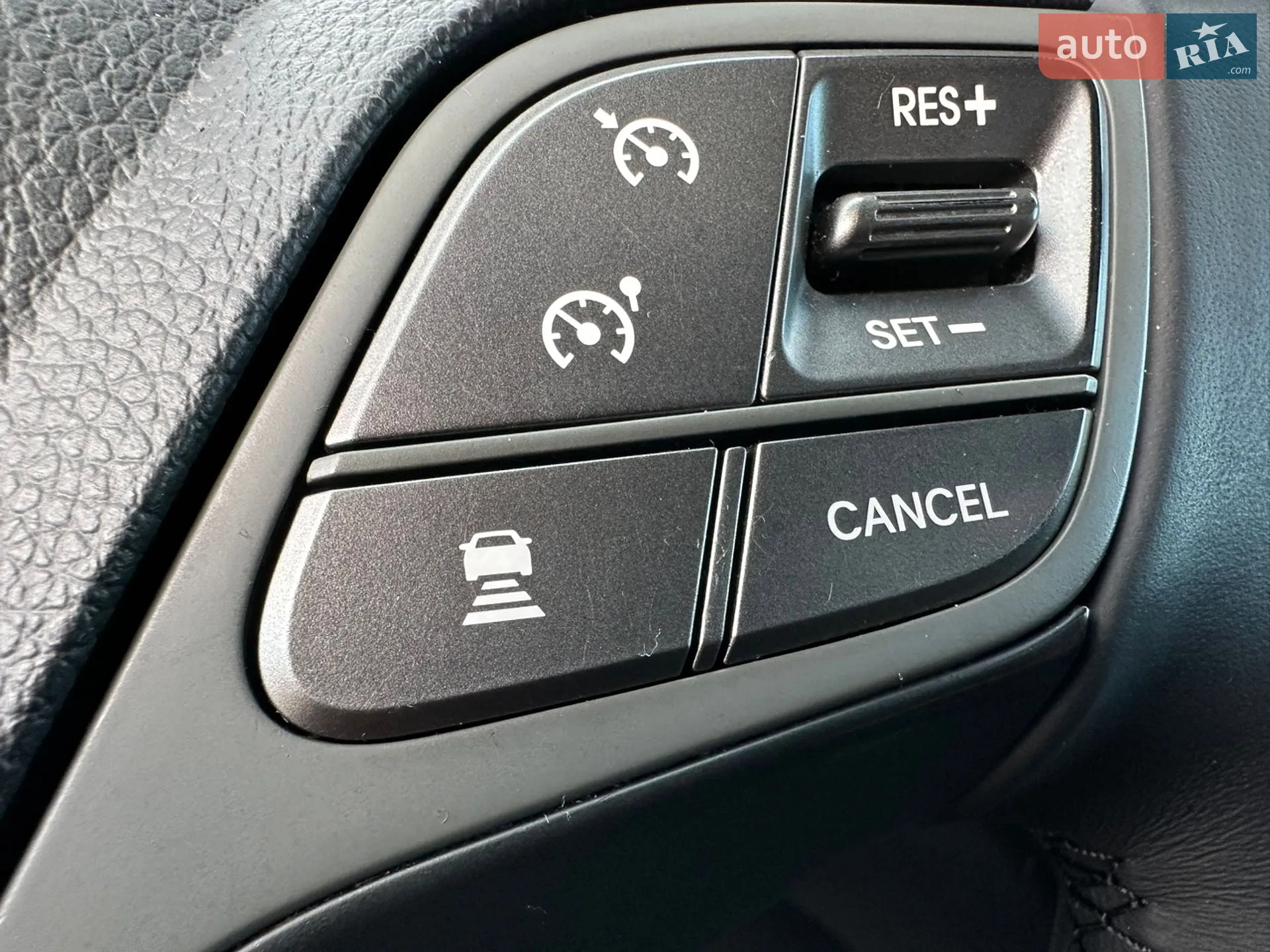 2016 Hyundai Santa Fe - мініатюра 68