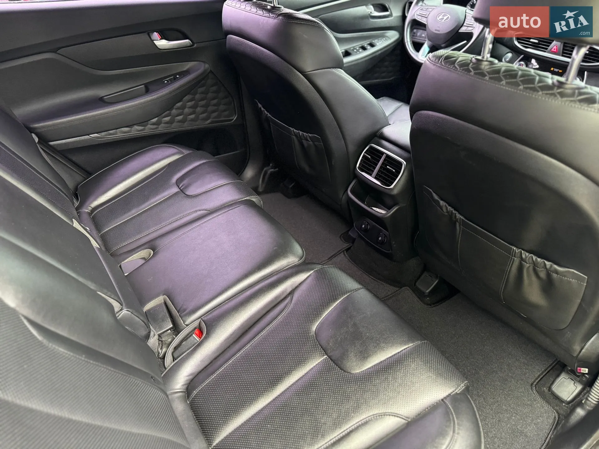 2018 Hyundai Santa Fe - мініатюра 17