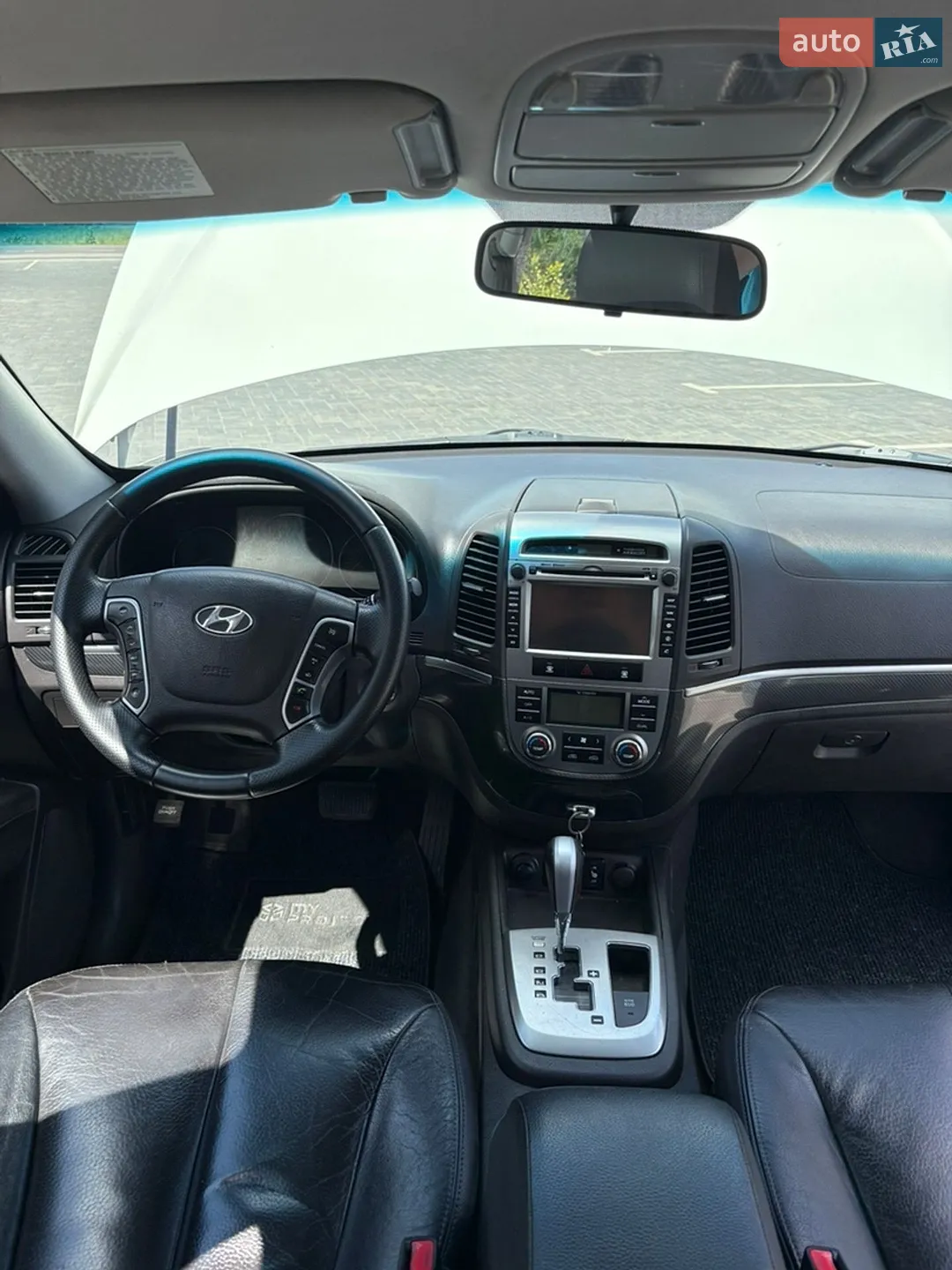 2011 Hyundai Santa Fe - мініатюра 16