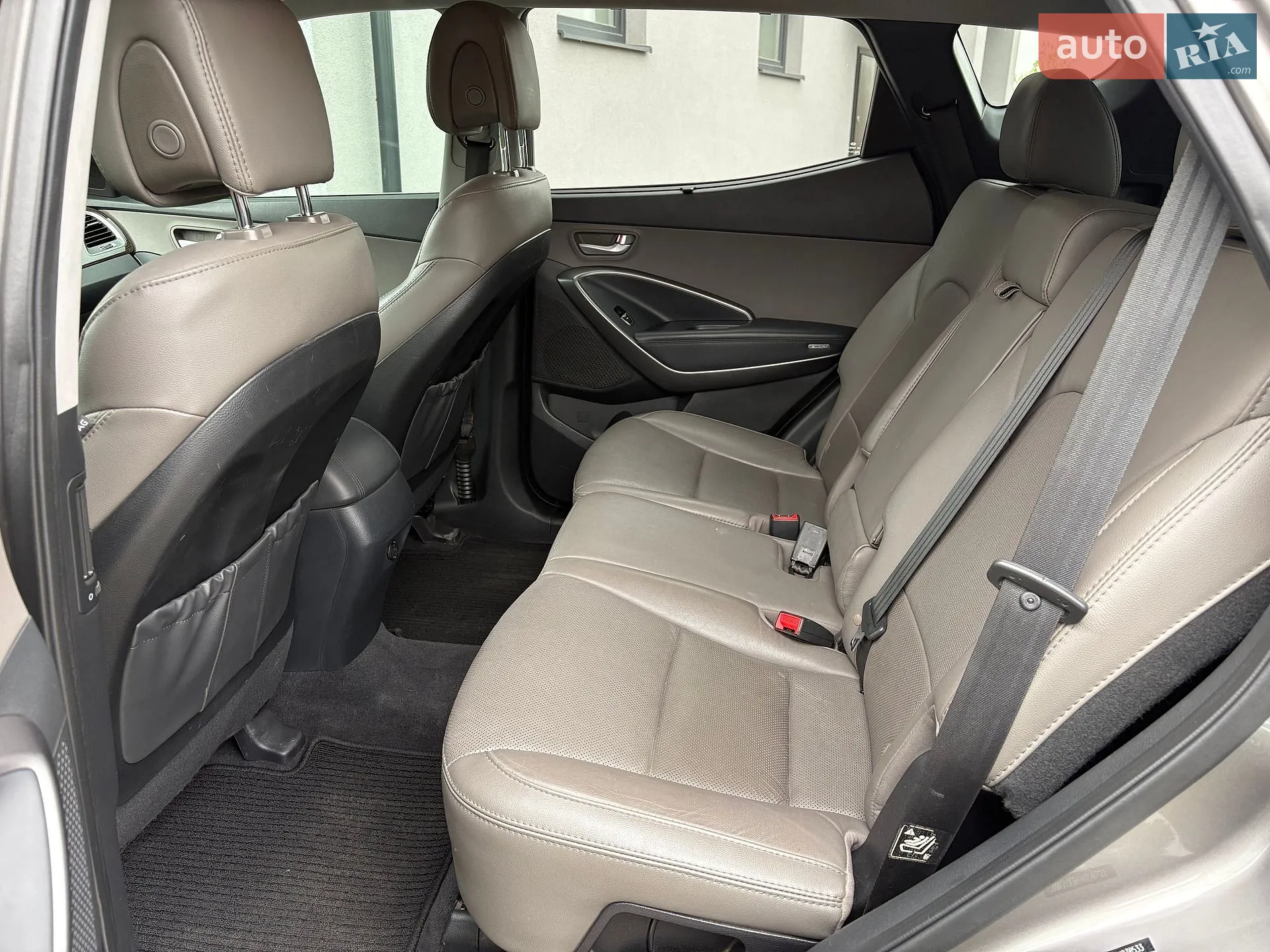 2017 Hyundai Santa Fe - мініатюра 13