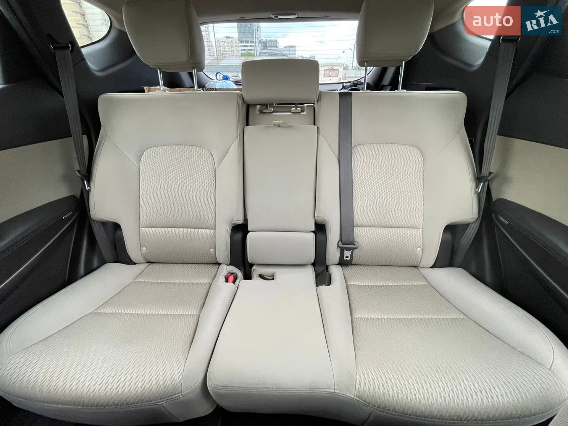 2013 Hyundai Santa Fe - мініатюра 14