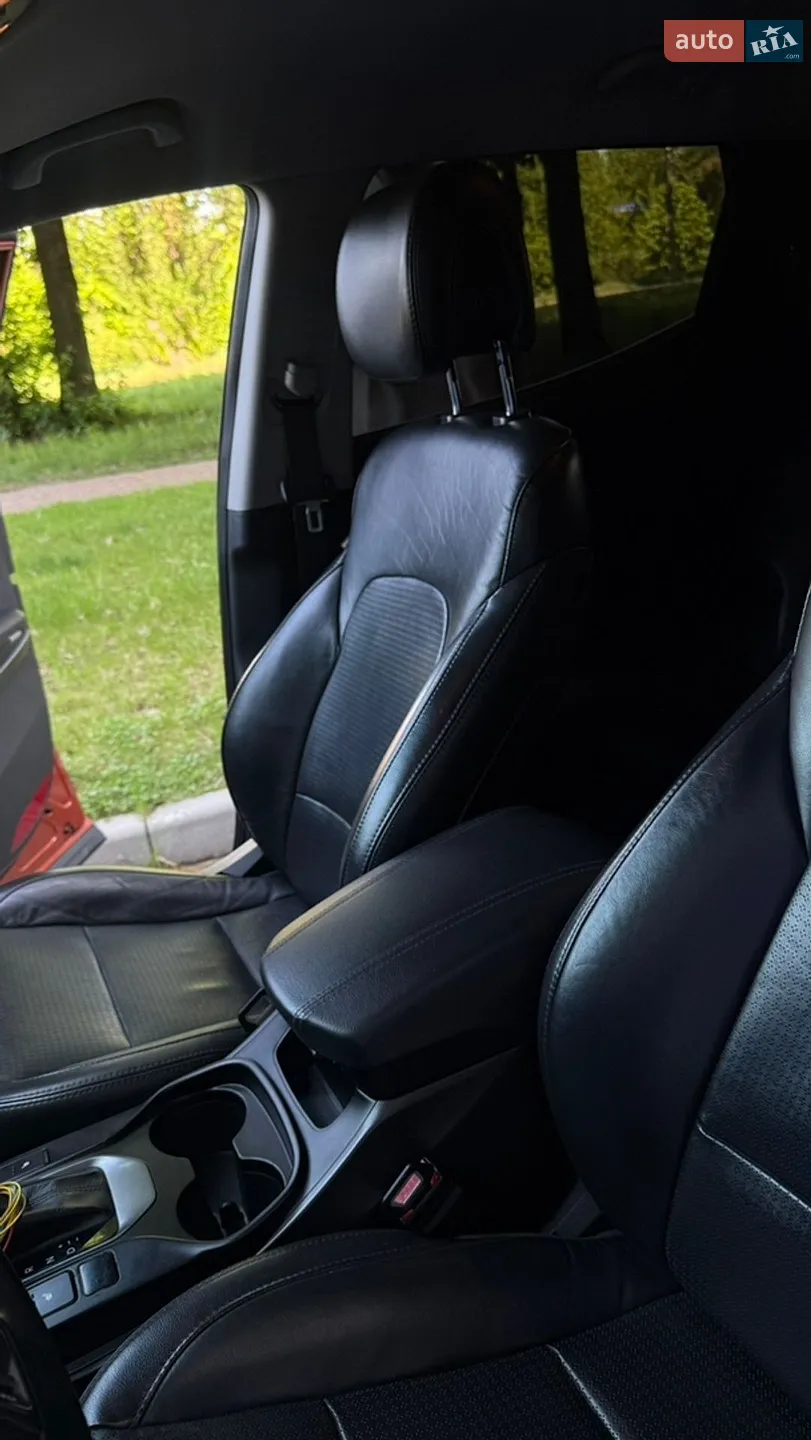 2013 Hyundai Santa Fe - мініатюра 10