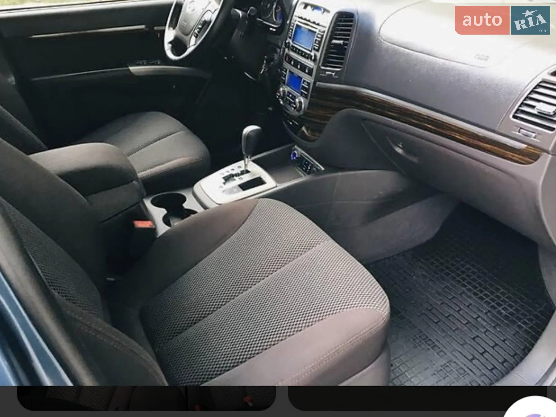 2011 Hyundai Santa Fe - мініатюра 8