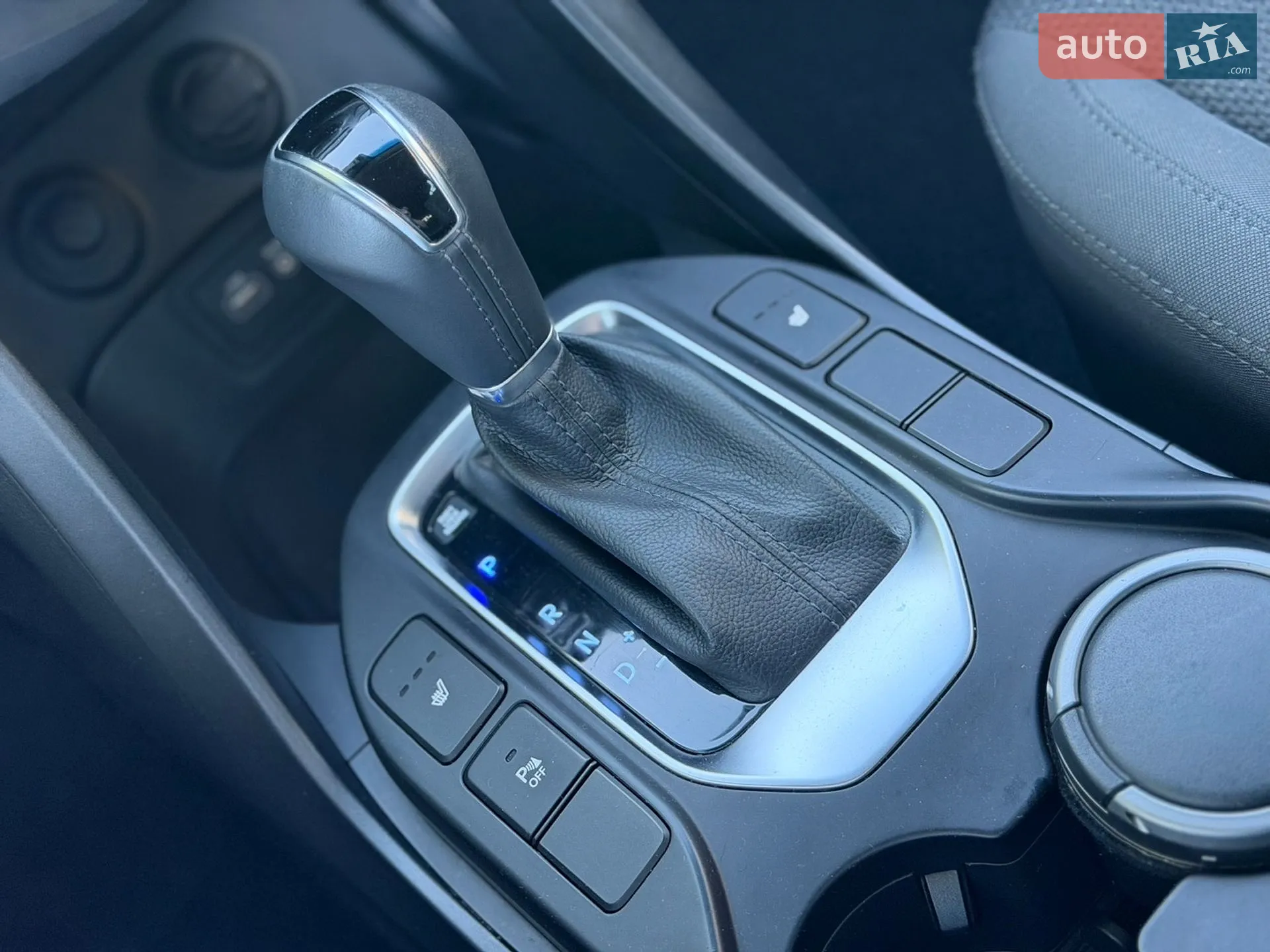 2017 Hyundai Santa Fe - мініатюра 62