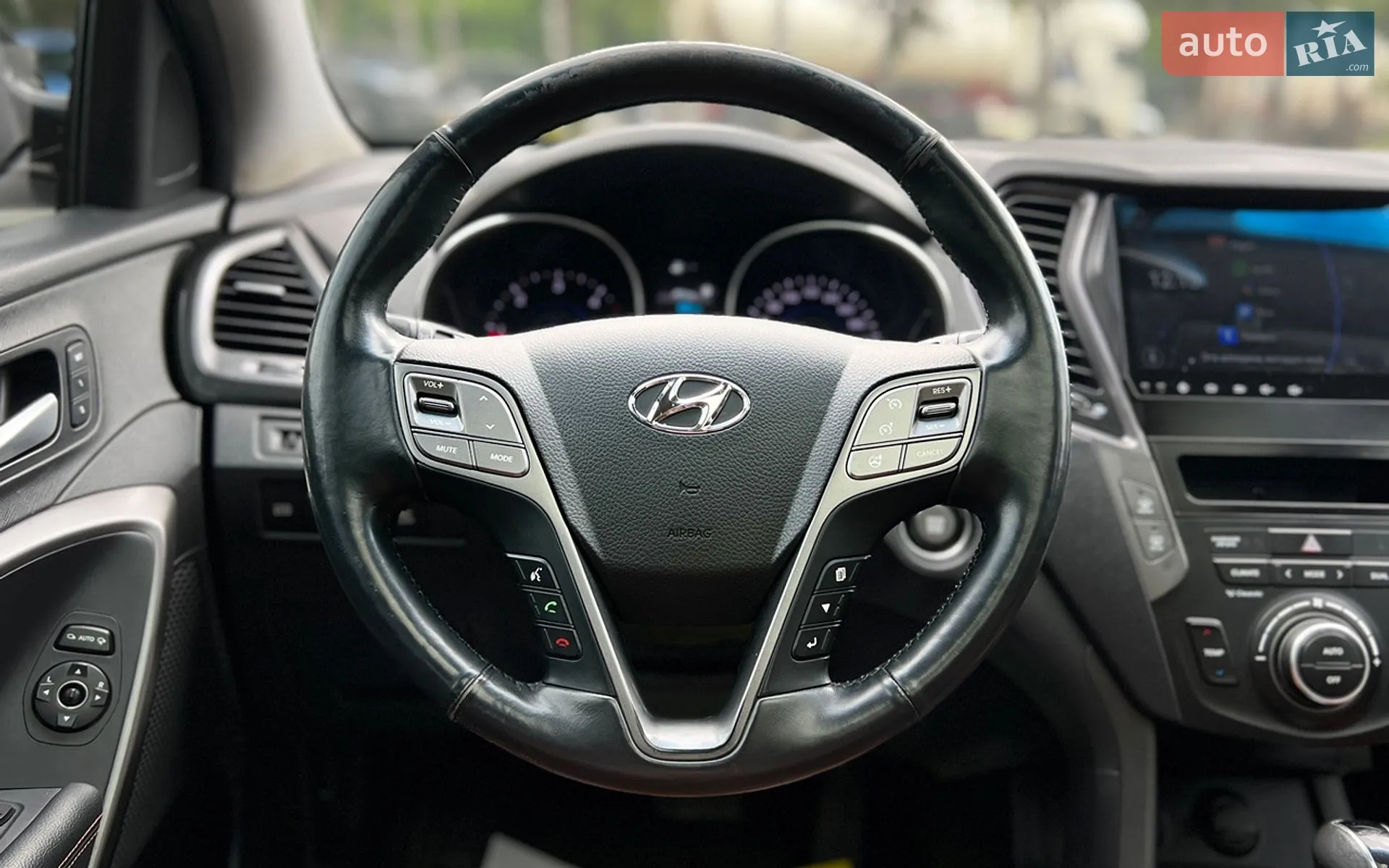 2013 Hyundai Santa Fe - мініатюра 11