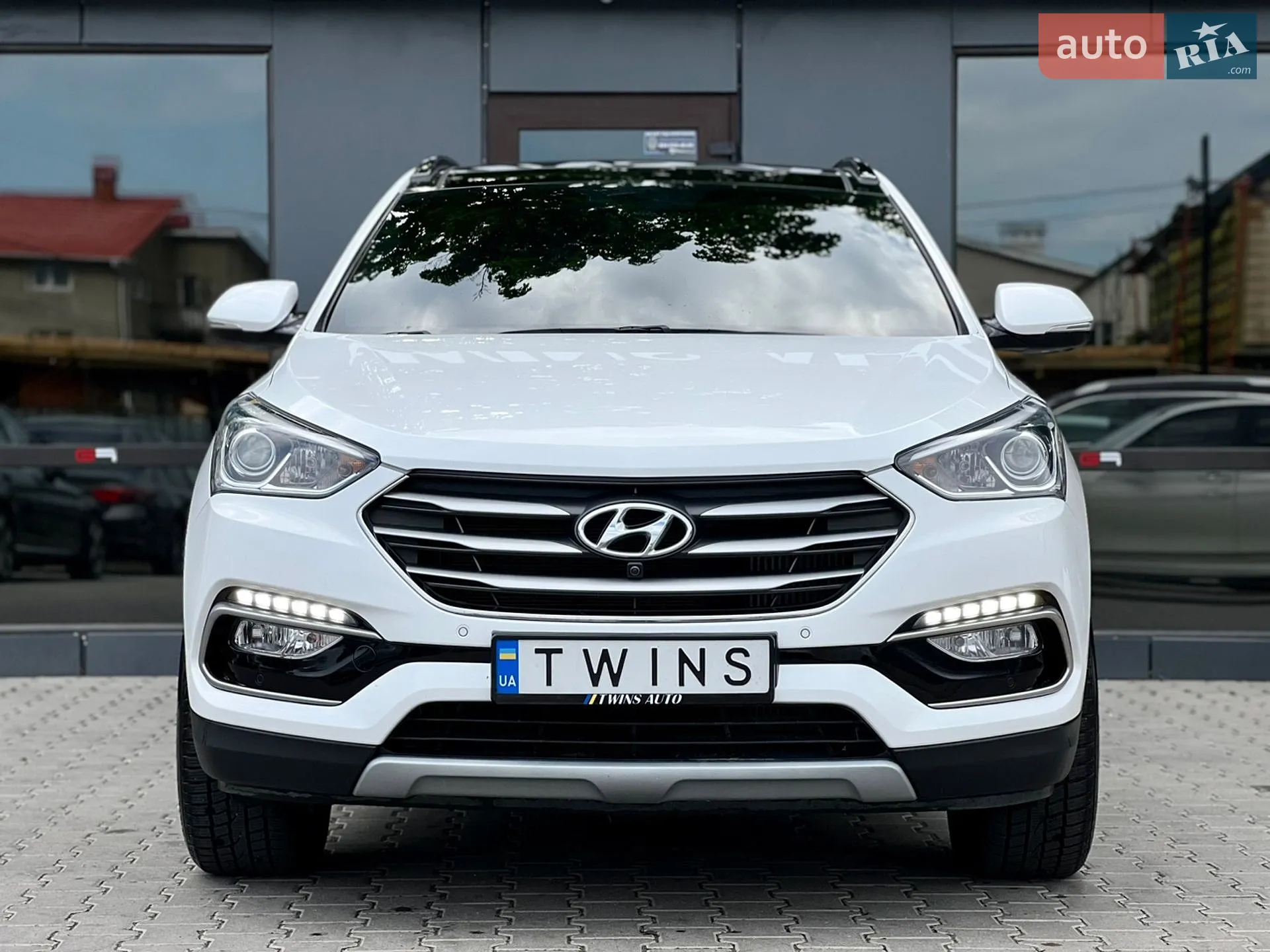 2017 Hyundai Santa Fe - мініатюра 2