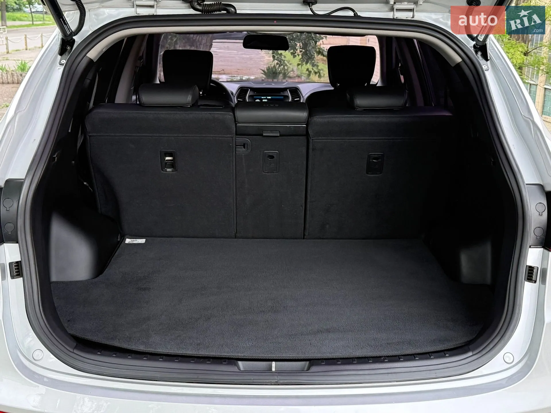 2016 Hyundai Santa Fe - мініатюра 26