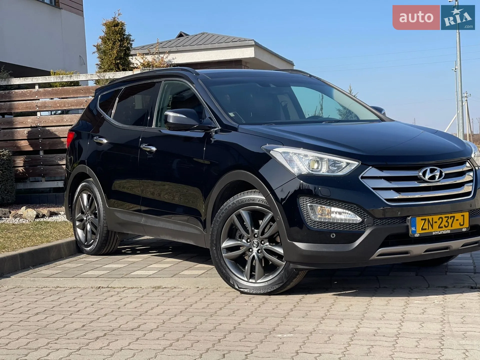 2014 Hyundai Santa Fe - мініатюра 16