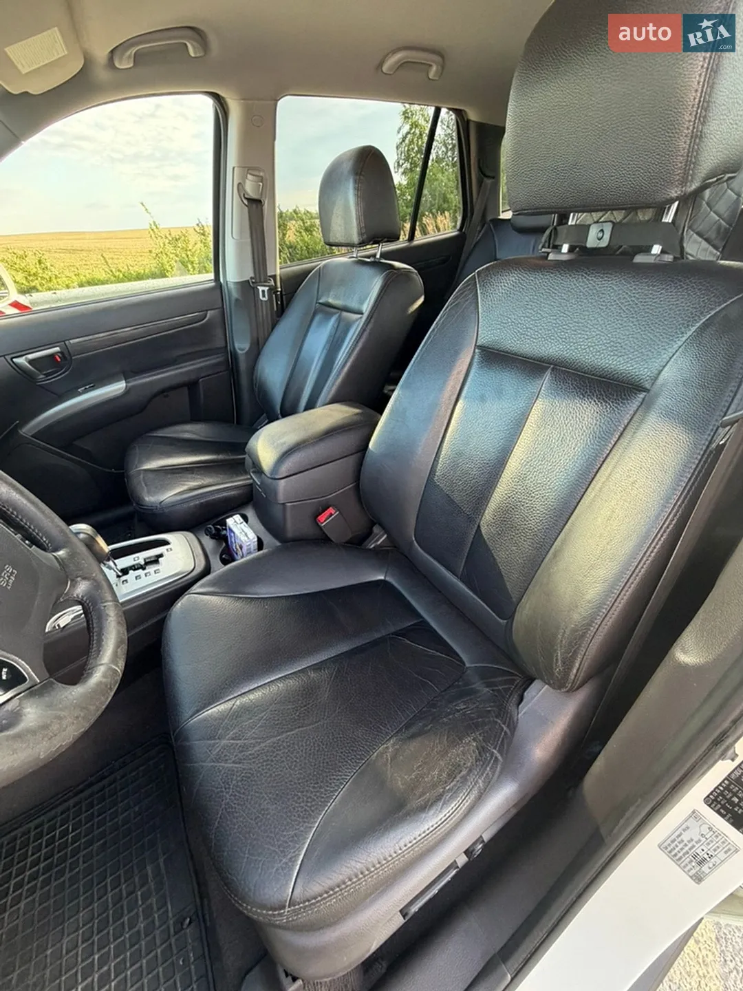 2010 Hyundai Santa Fe - мініатюра 17