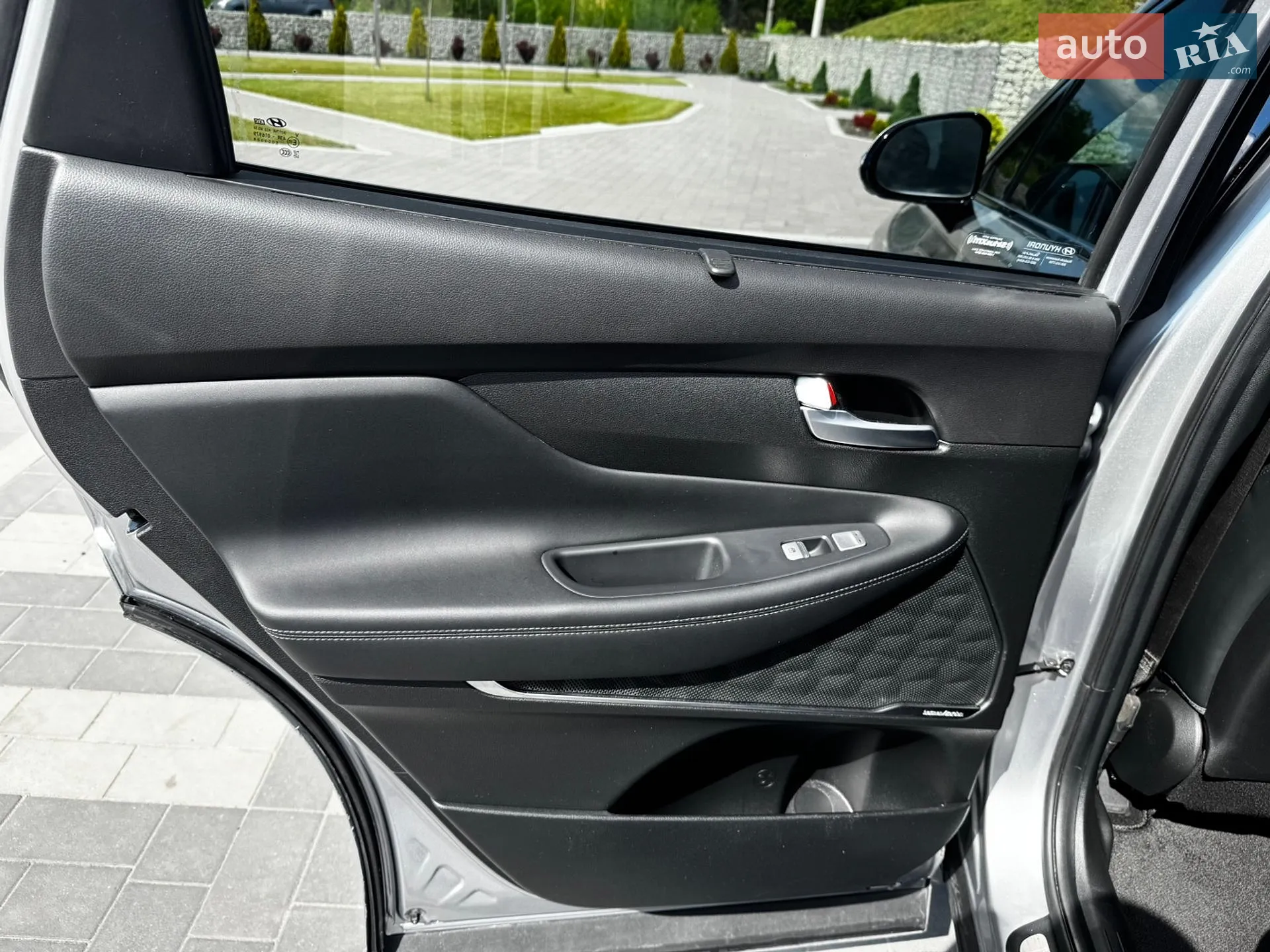 2023 Hyundai Santa Fe - мініатюра 26