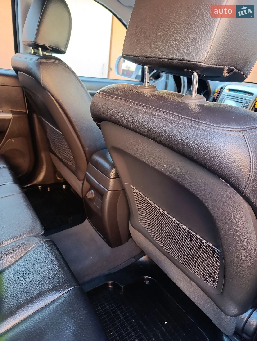 2011 Hyundai Santa Fe - мініатюра 12