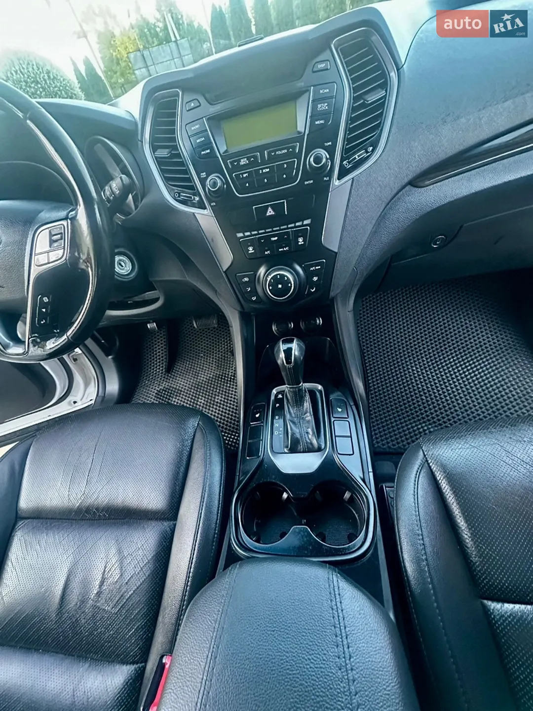 2015 Hyundai Santa Fe - мініатюра 29