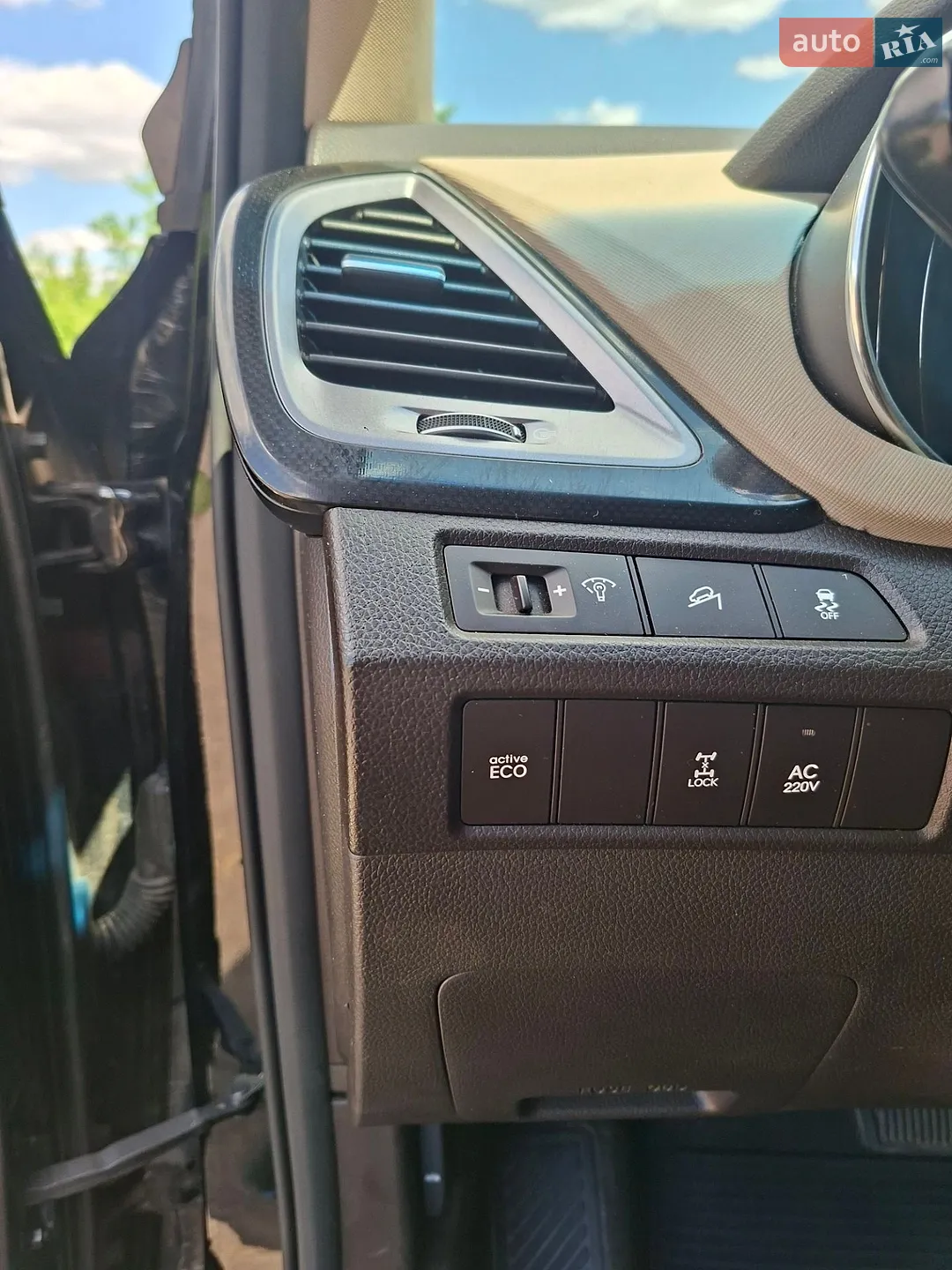2014 Hyundai Santa Fe - мініатюра 21