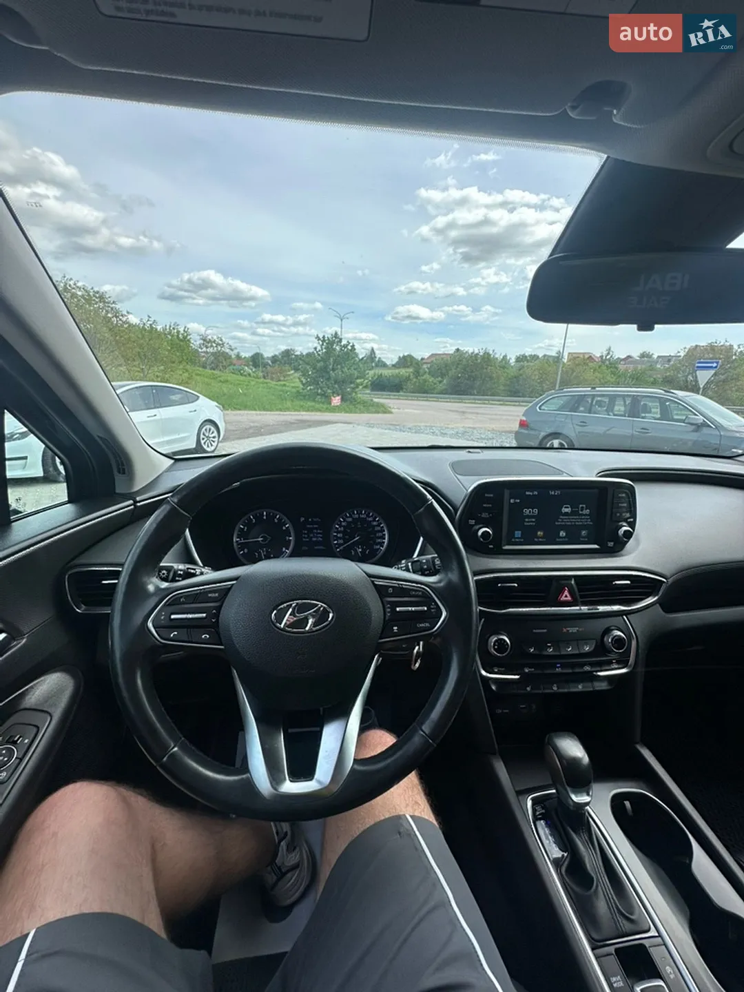2019 Hyundai Santa Fe - мініатюра 29