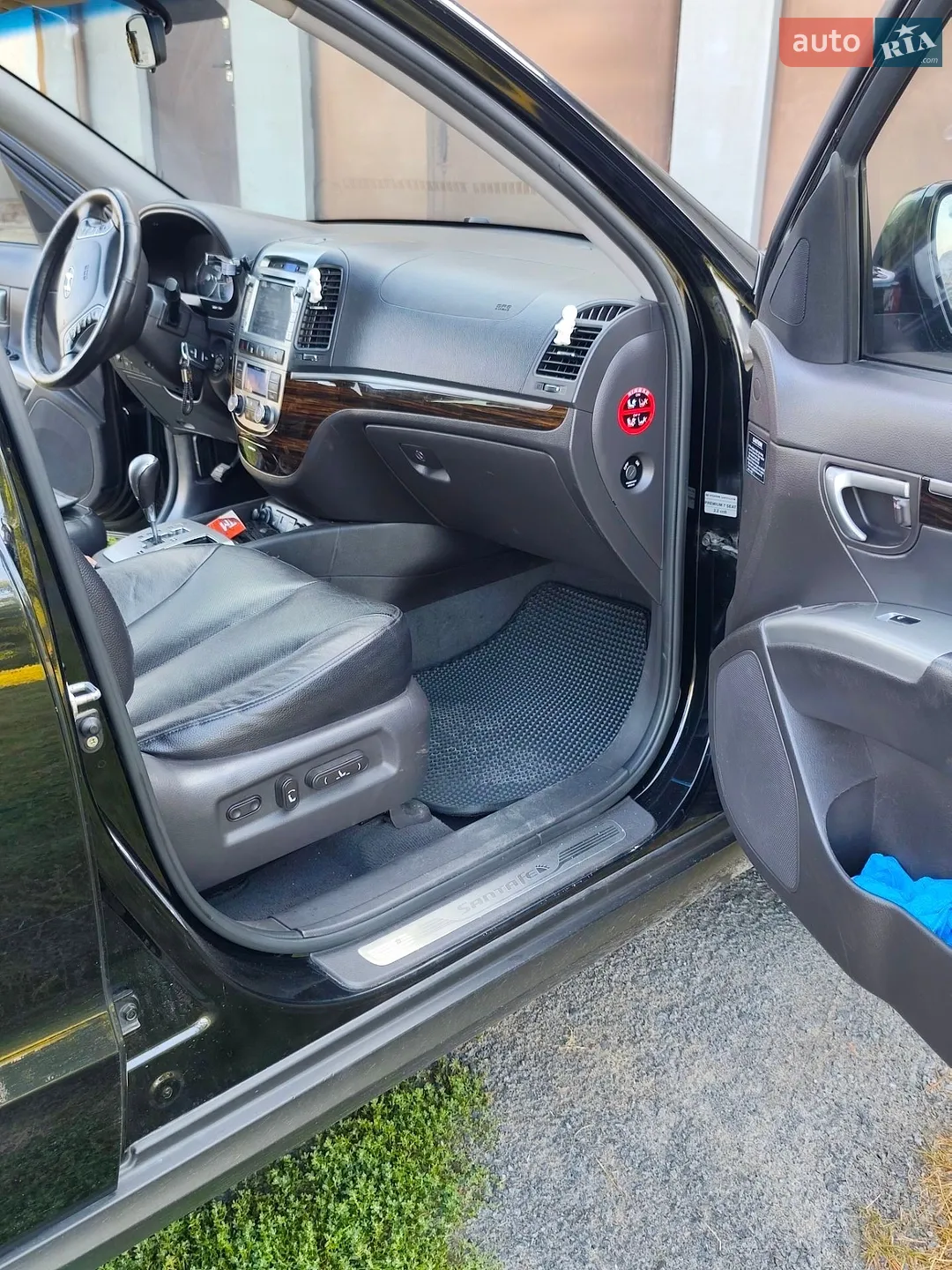 2011 Hyundai Santa Fe - мініатюра 14