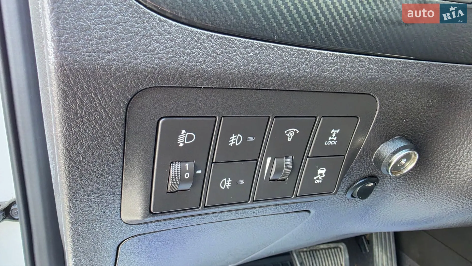 2012 Hyundai Santa Fe - мініатюра 43